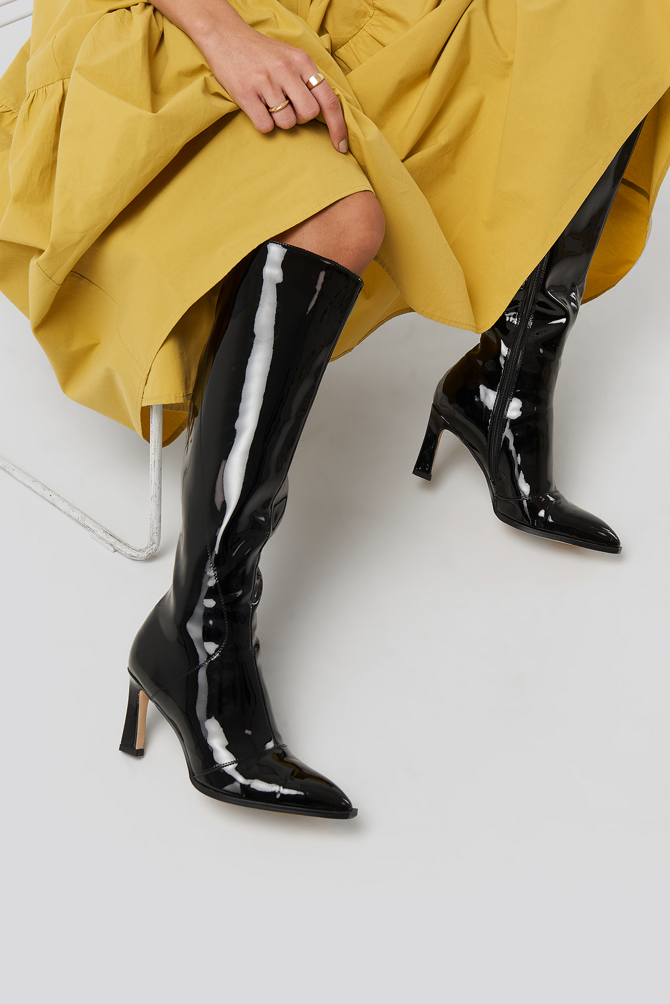Glossy Patent Shaft Boots Black