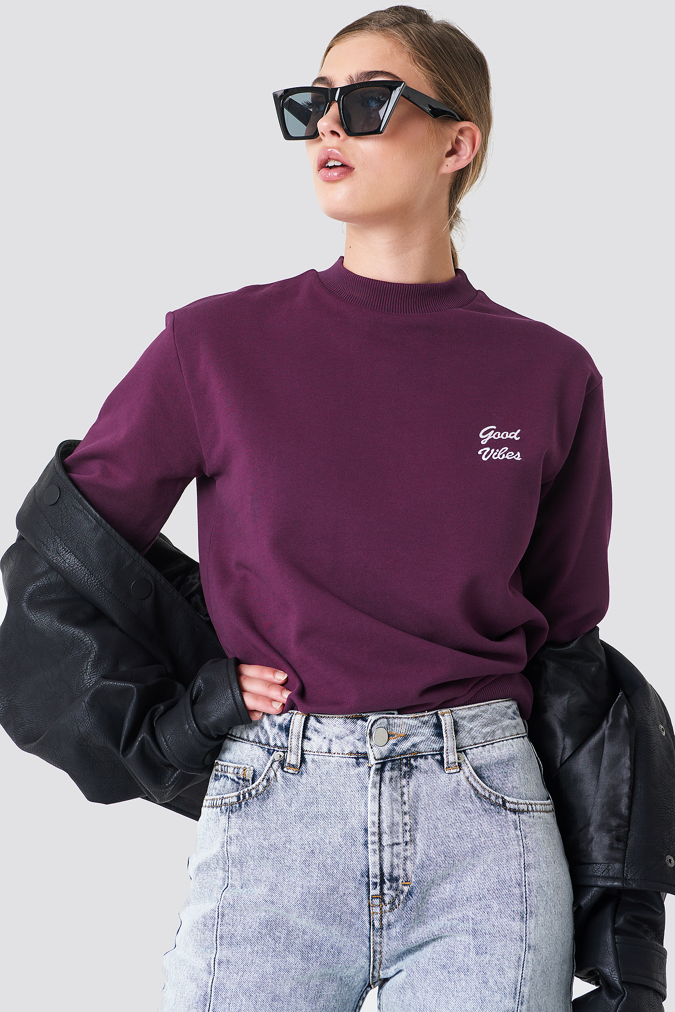 Good Vibes Sweatshirt Bordeaux