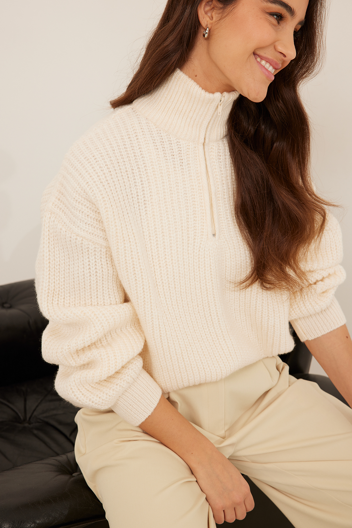 Half Zip Knitted Sweater Offwhite | na 