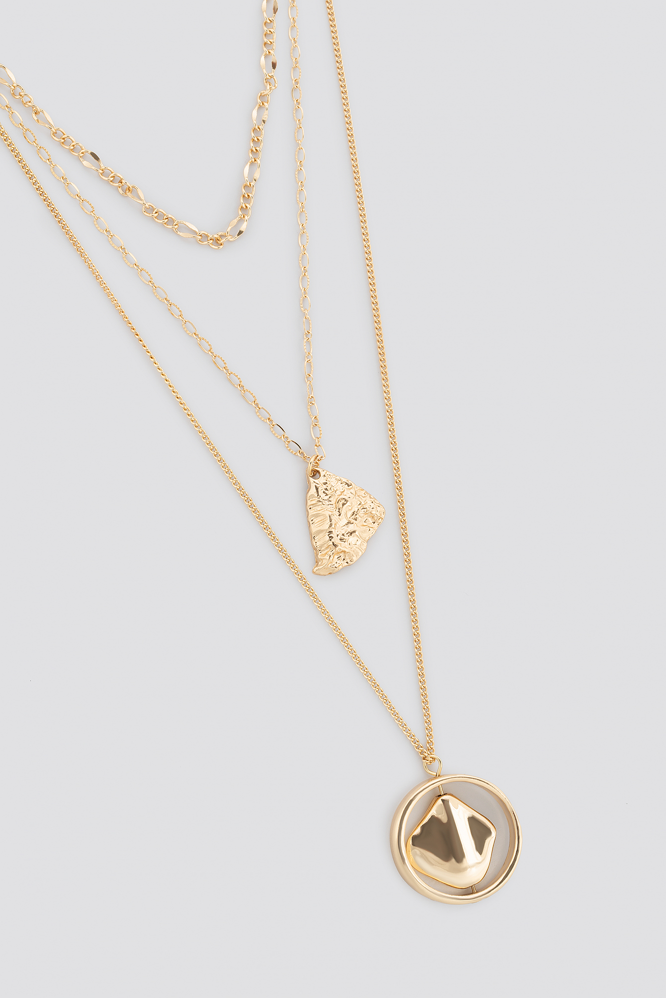 Hammered Plate Lay Necklace Gold