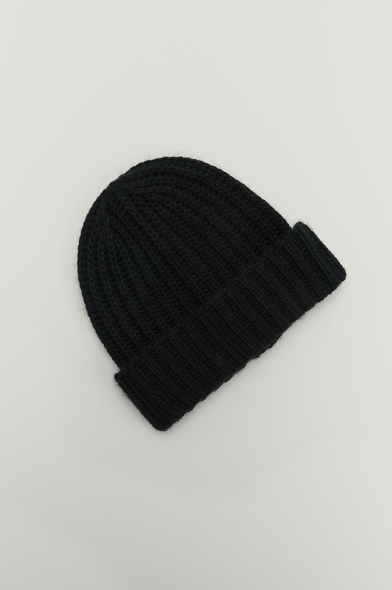 Heavy Knitted Beanie Black | na-kd.com