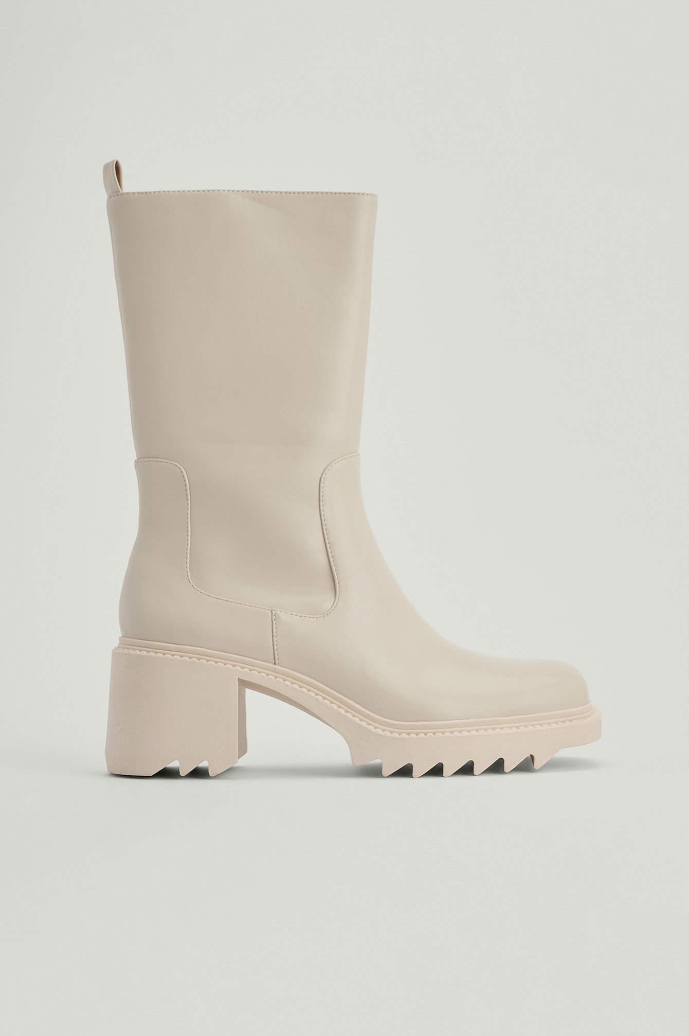 Offwhite Heeled Profile Boots