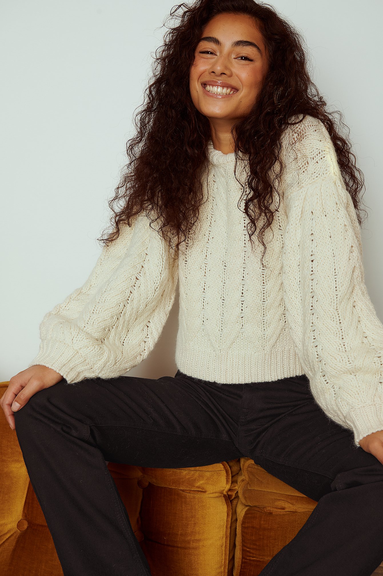 Offwhite Herringbone Detail Knitted Sweater