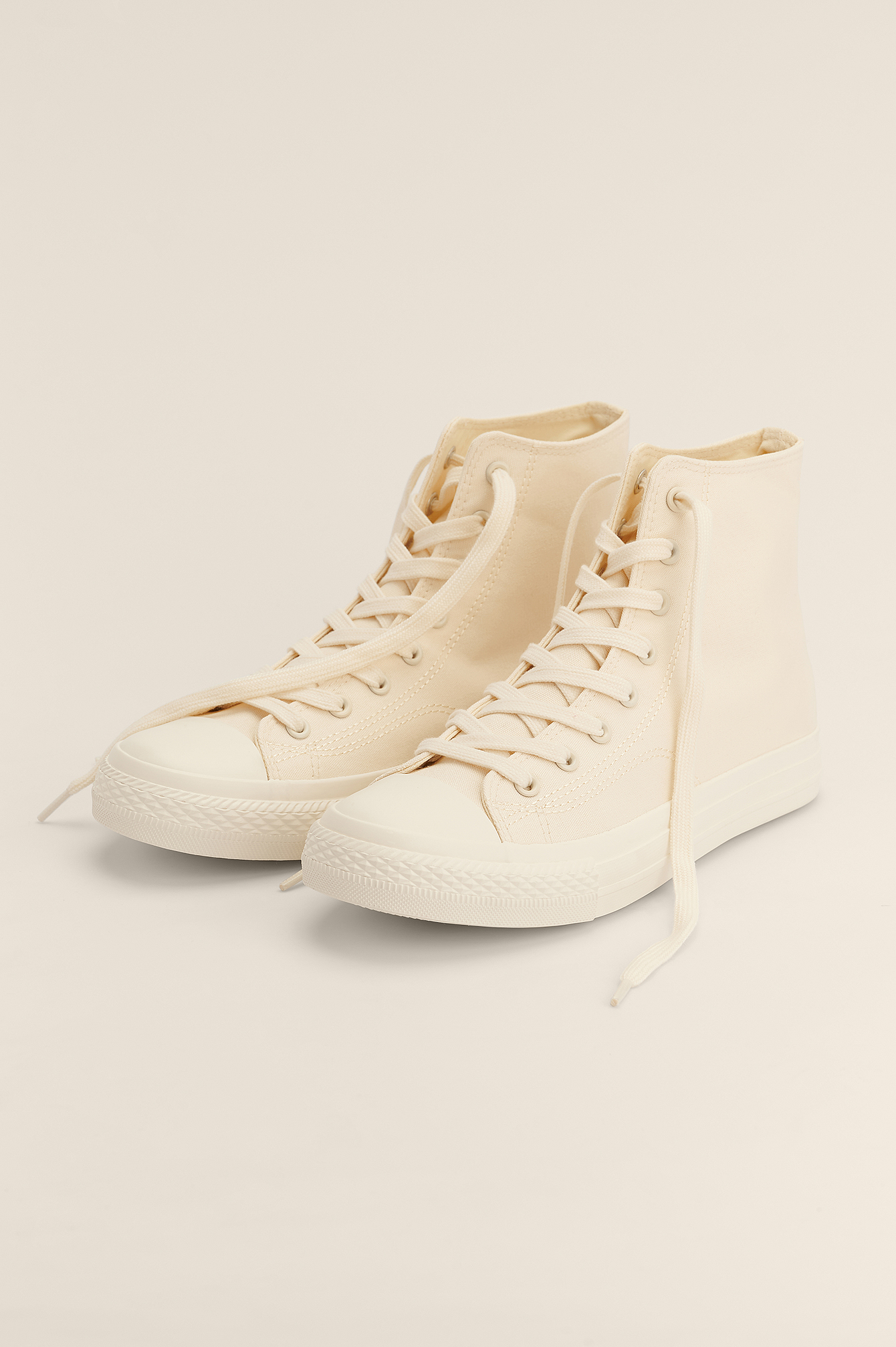 white ankle trainers