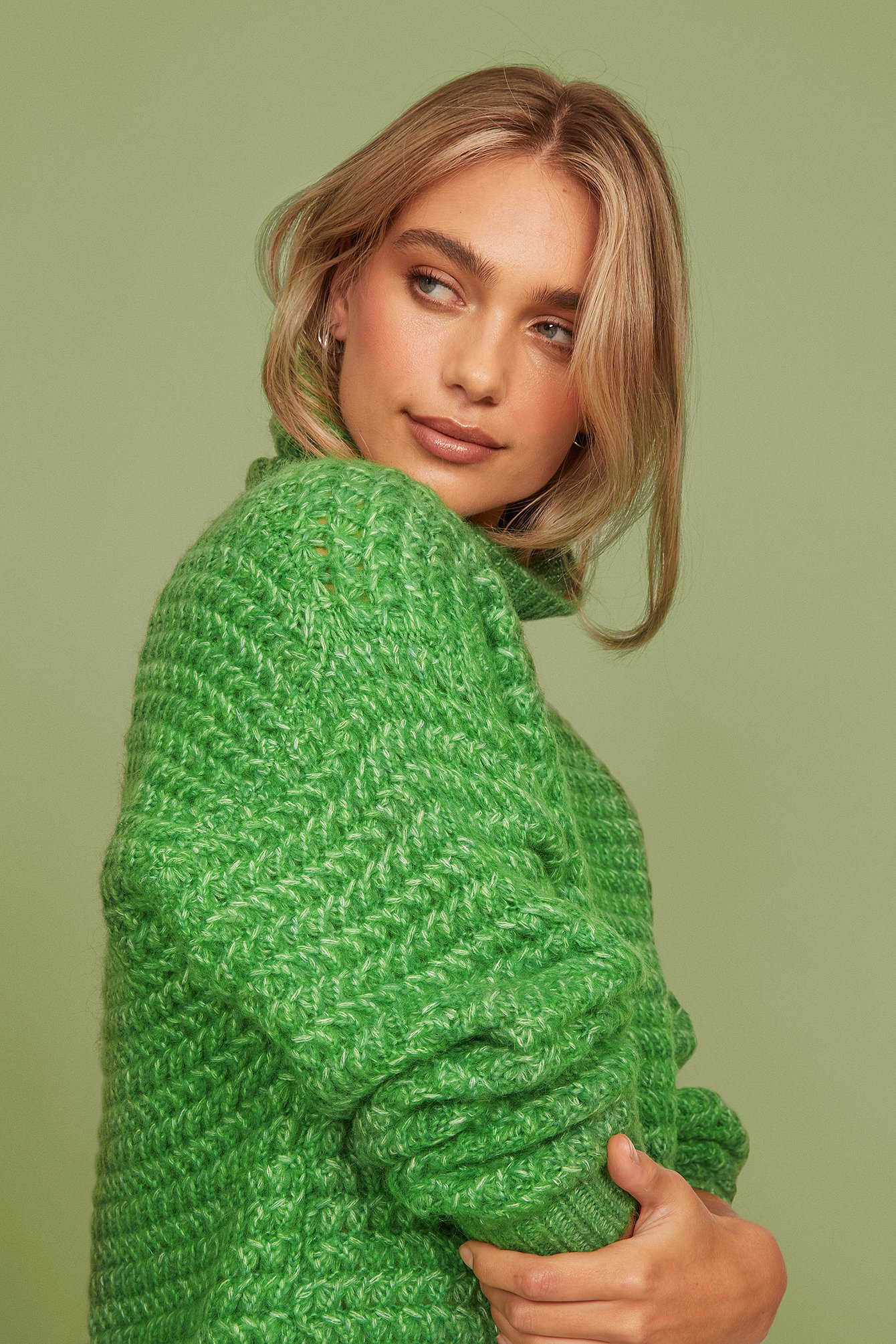 Green Kraftig strikket sweater med høj hals