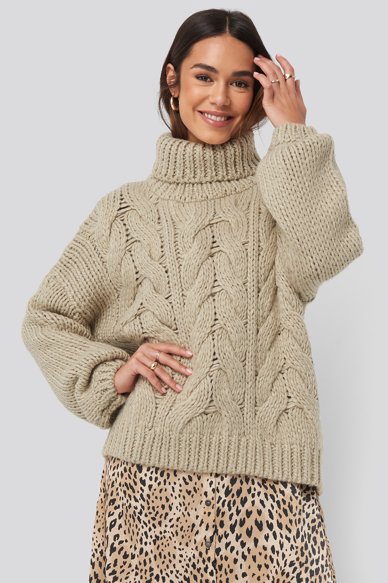 Wool Blend High Neck Heavy Cable Knitted Sweater Beige