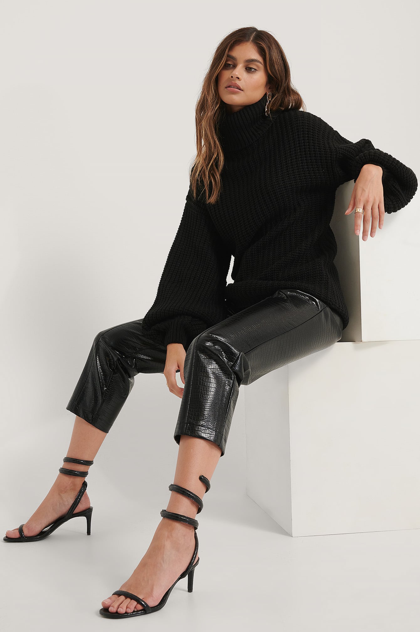 black high neck knit