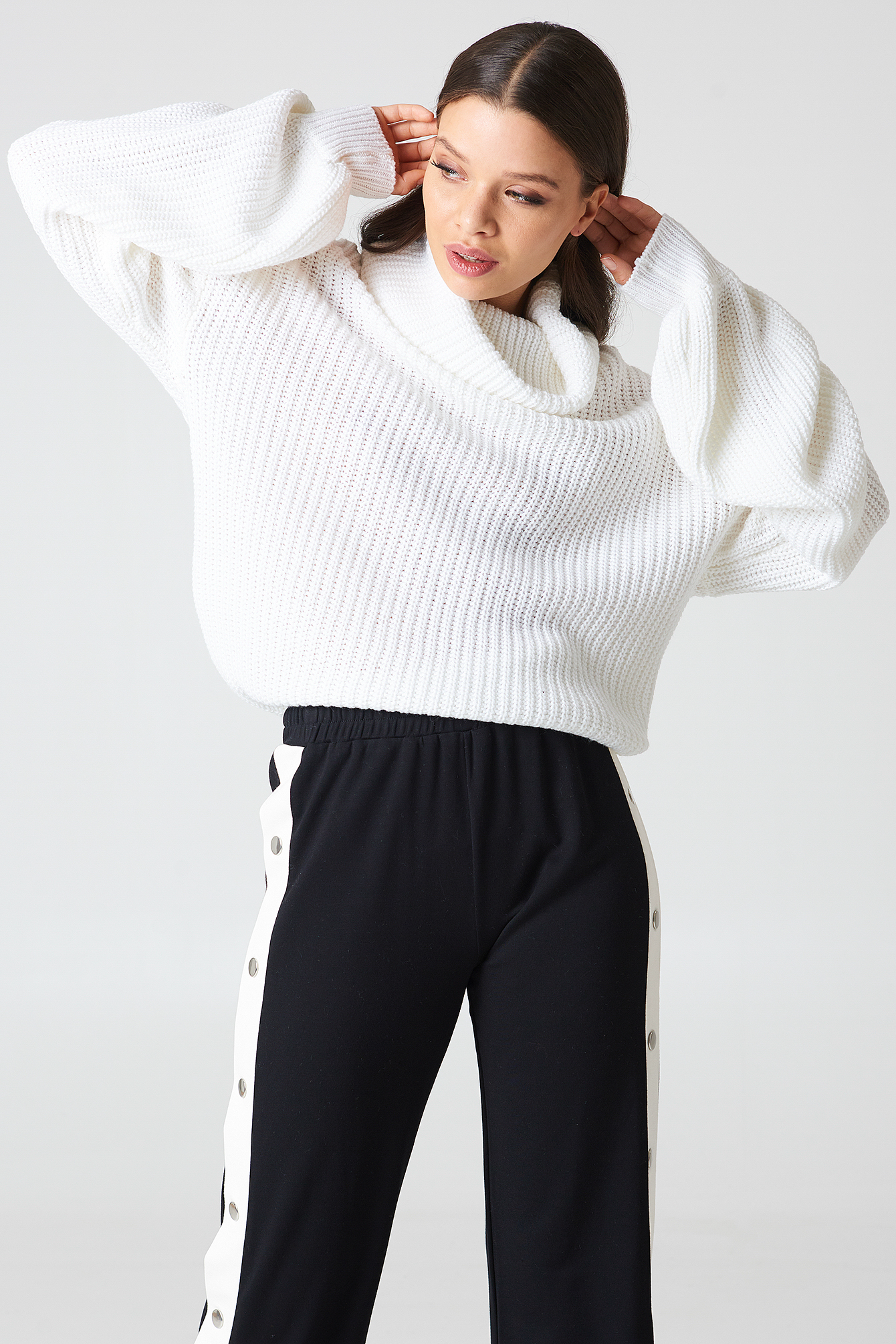 High Neck Oversized Knitted Sweater White | NA-KD