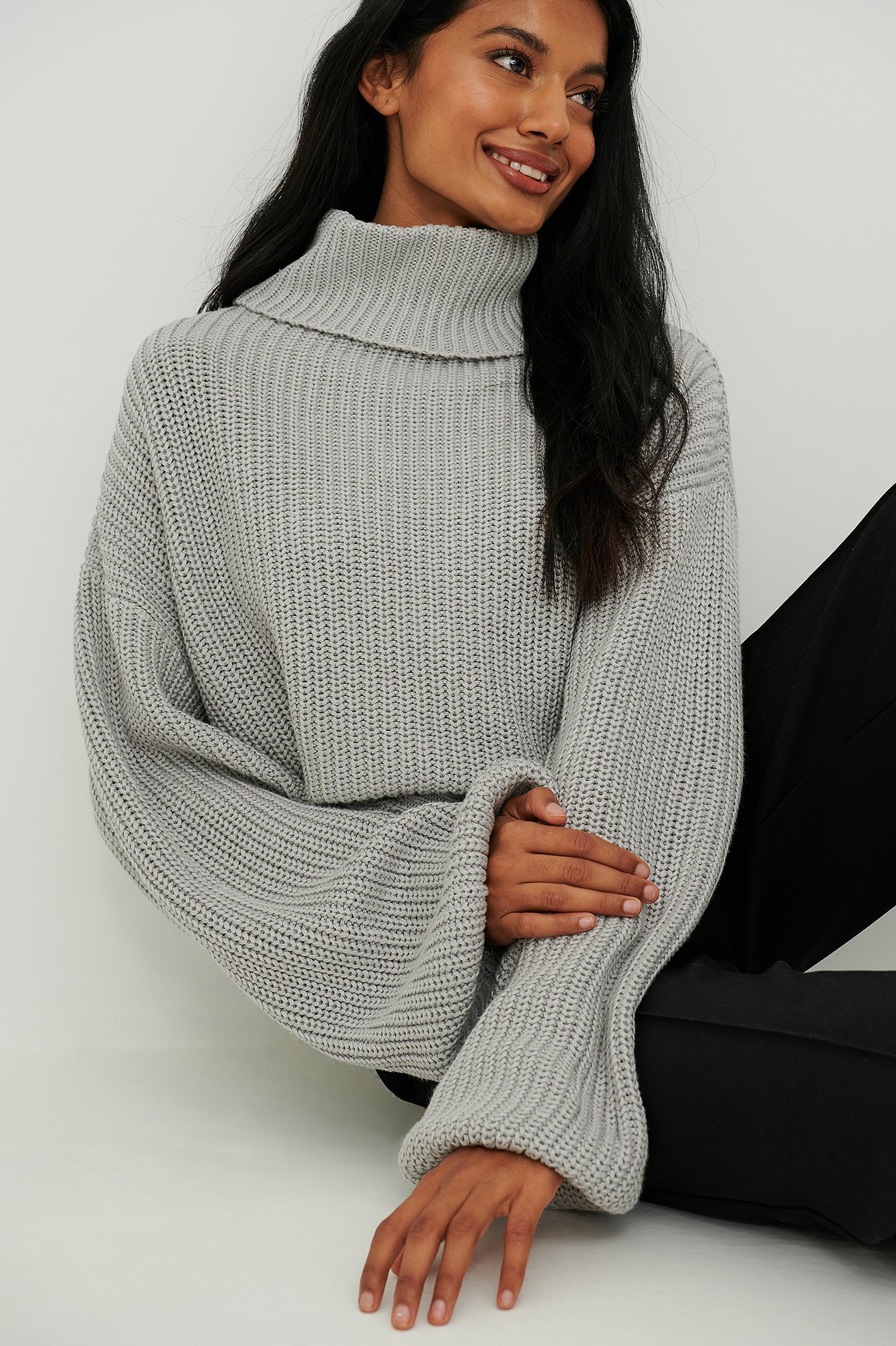 Light Grey Organische En Korte Gebreide Sweater Met Een Coltrui