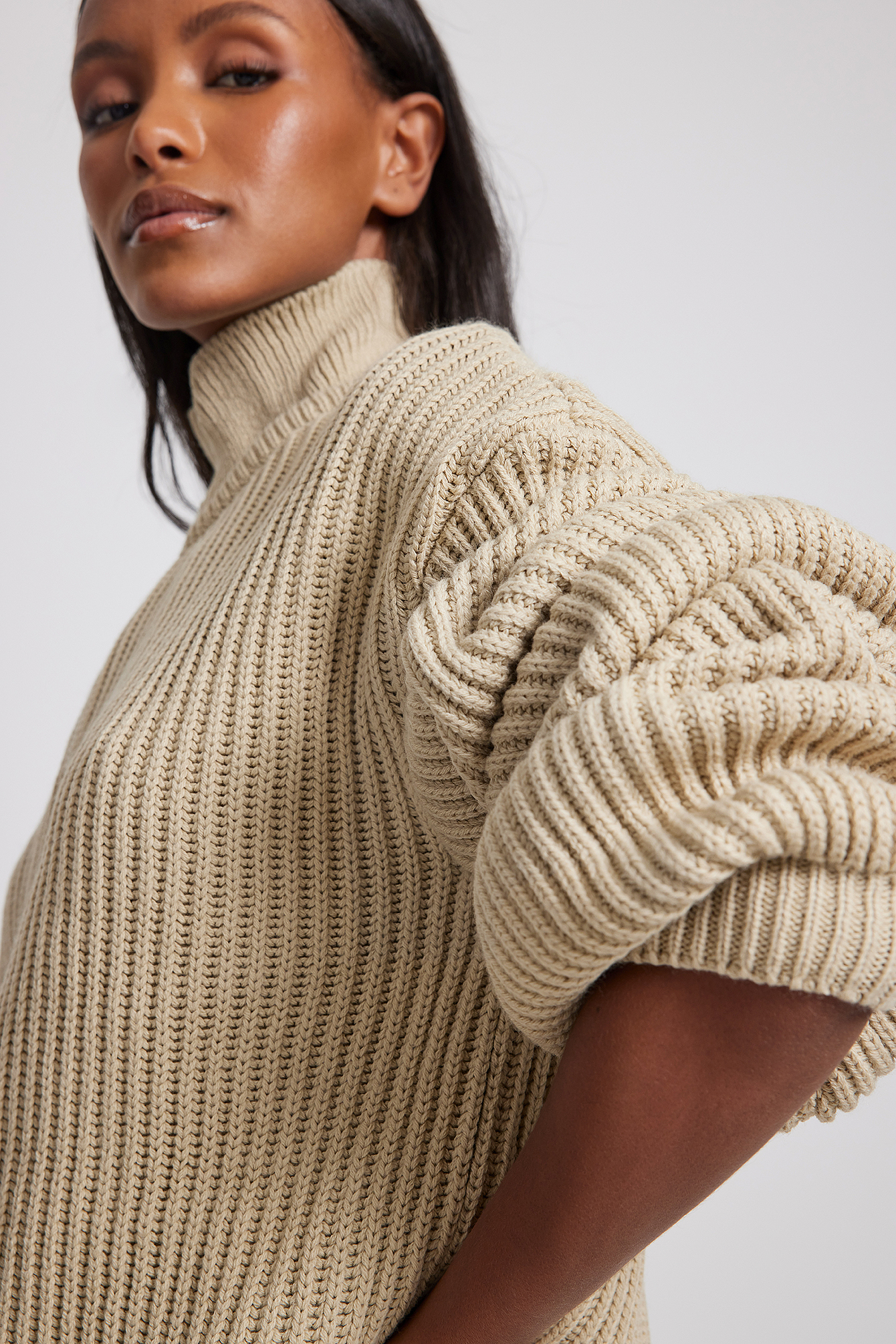 High Neck \u0026 Turtleneck Tops 