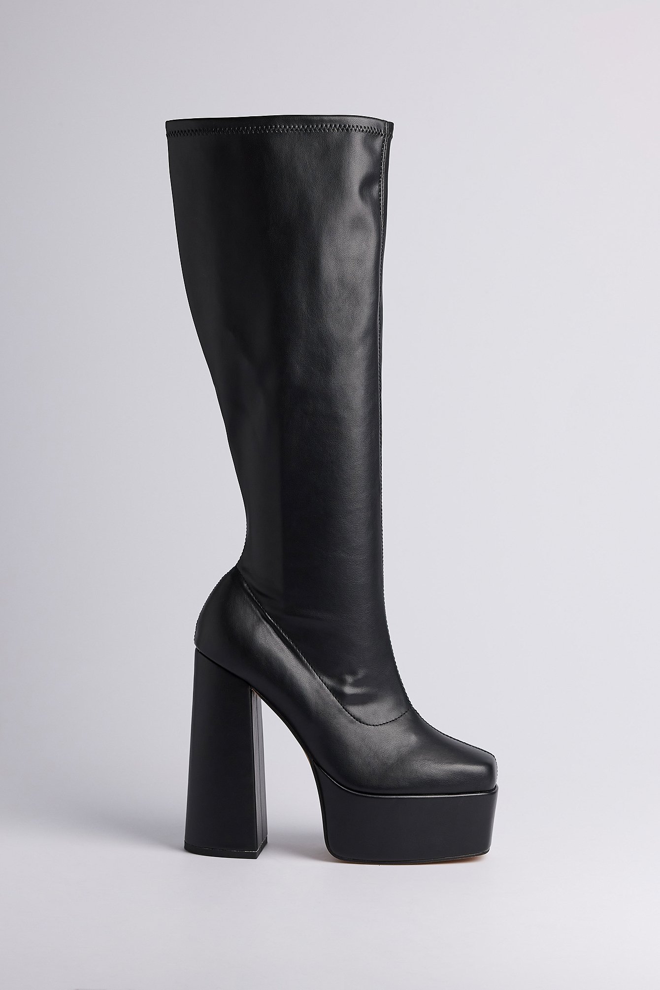 High Plateau Knee High Boots Black | NA-KD Black Platform Knee High Boots High Plateau Knee High Boots Black | NA-KD Black Platform Knee High Boots