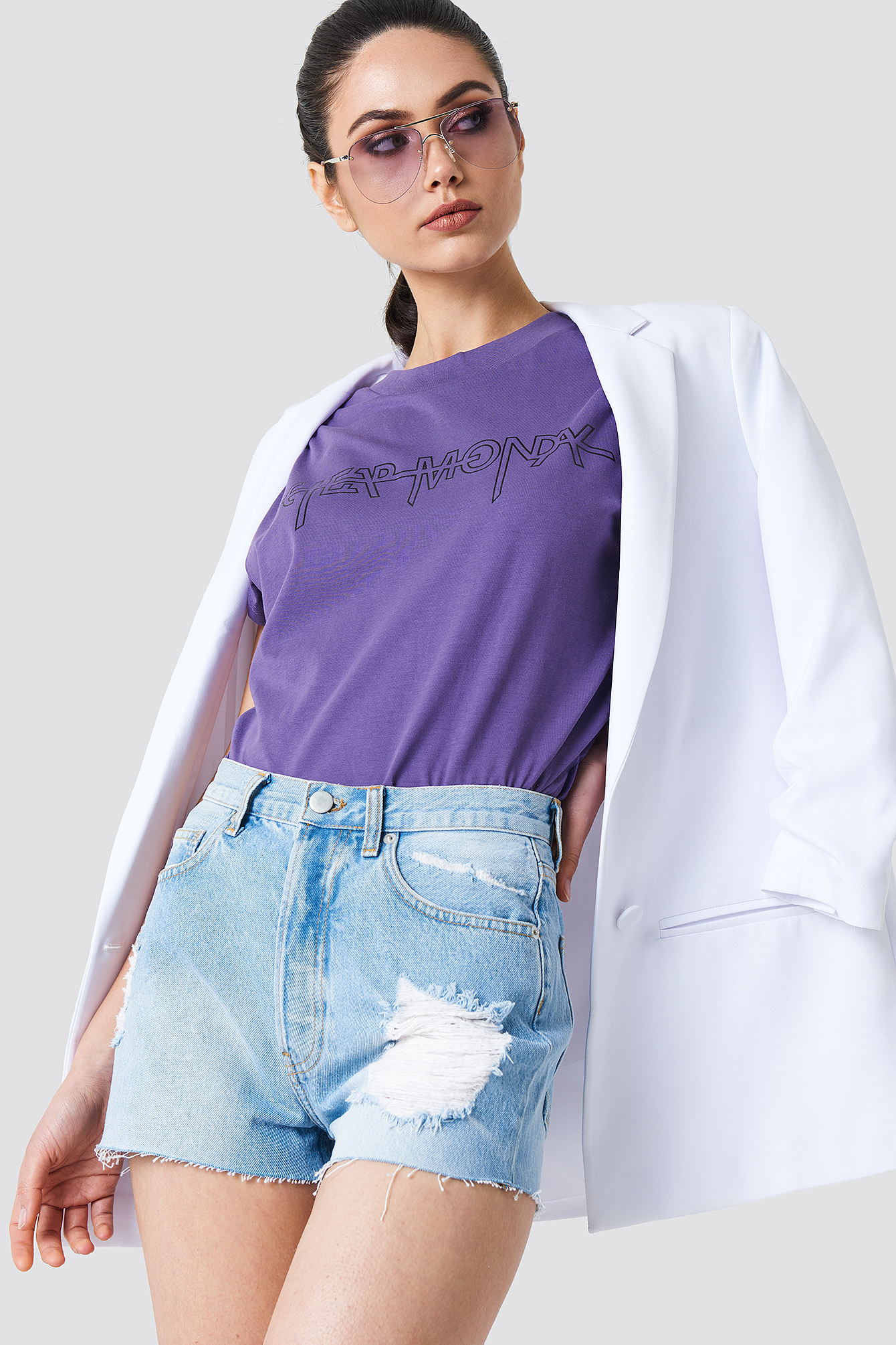 Highwaist Destroyed Denim Shorts Light Blue