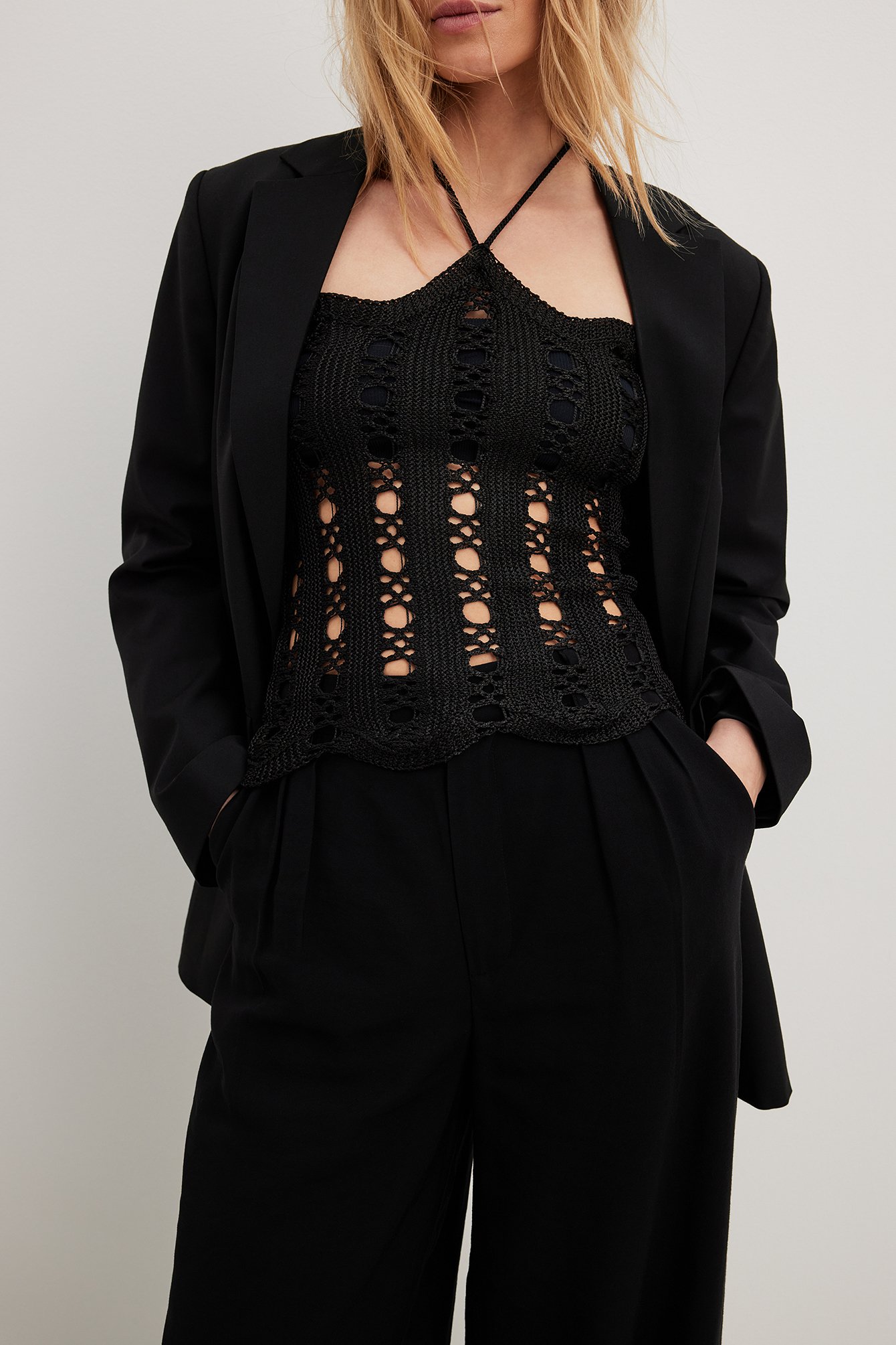 NA-KD Trend Hole Knitted Halterneck Top - Summer Tops - Black - XX-Large - NA-KD / NAKD