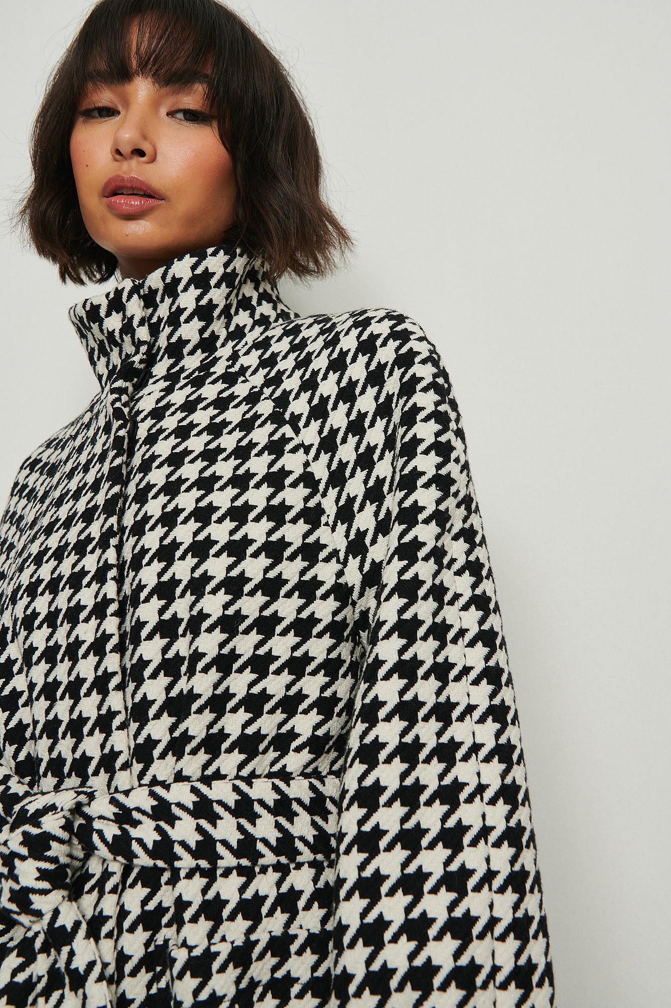White/Black Recycled Houndstooth Belted Coat