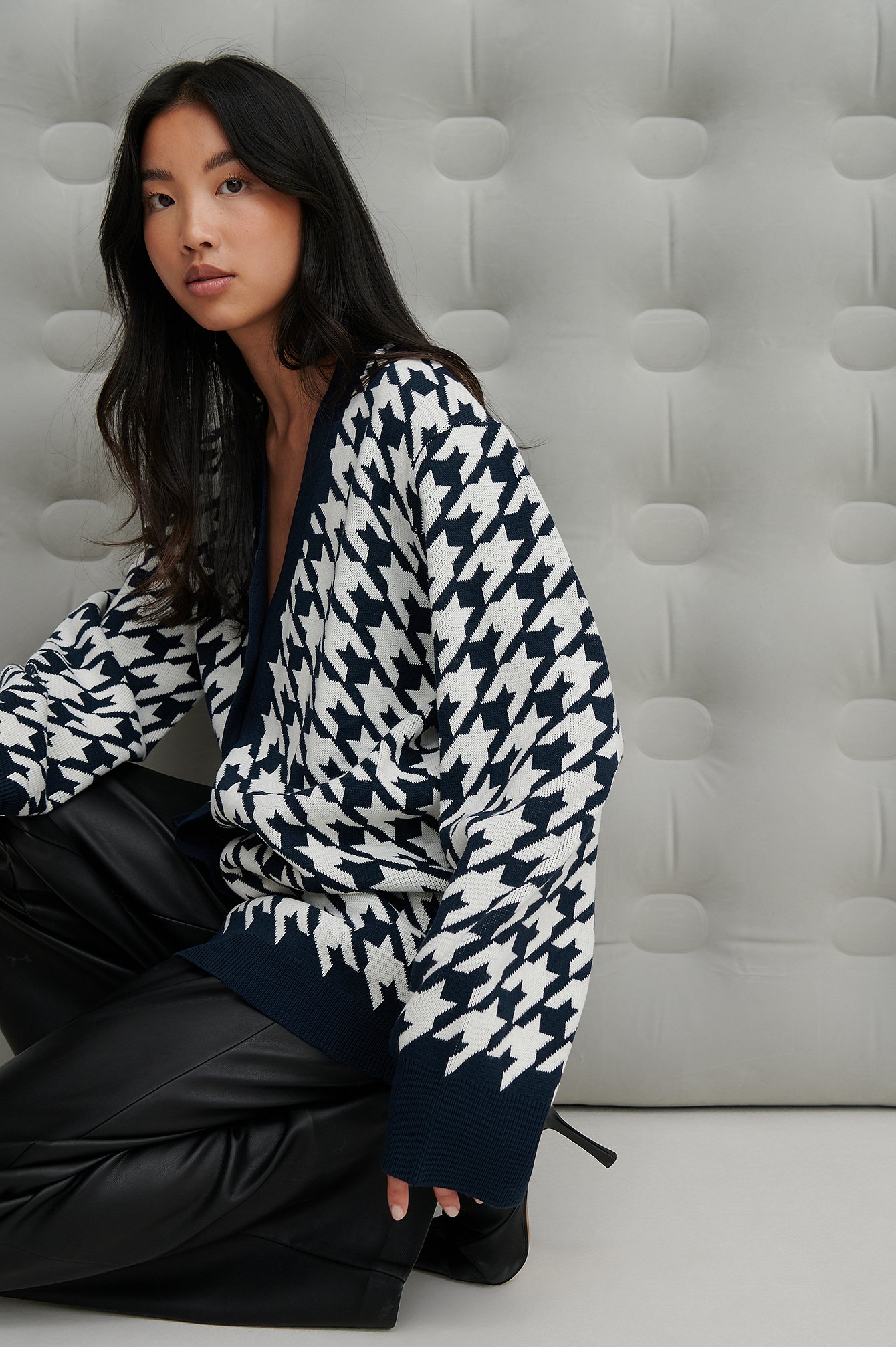 Navy Comb Houndstooth Long Cardigan
