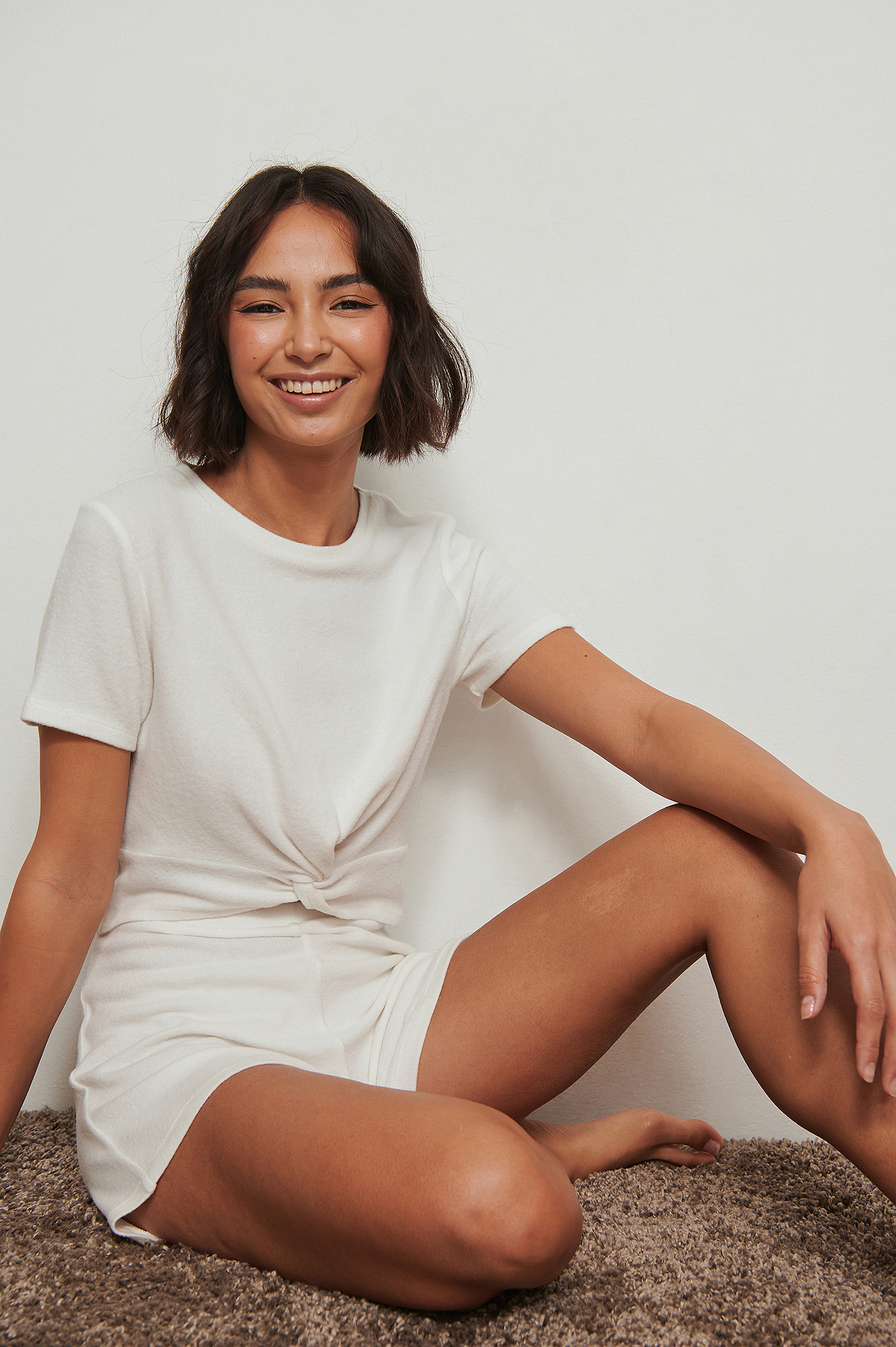 Knot Soft Brushed Tee Offwhite | na-kd.com