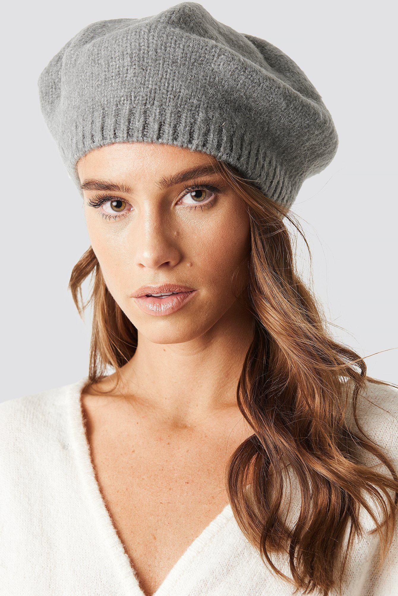 Knitted Beret Hat Grey
