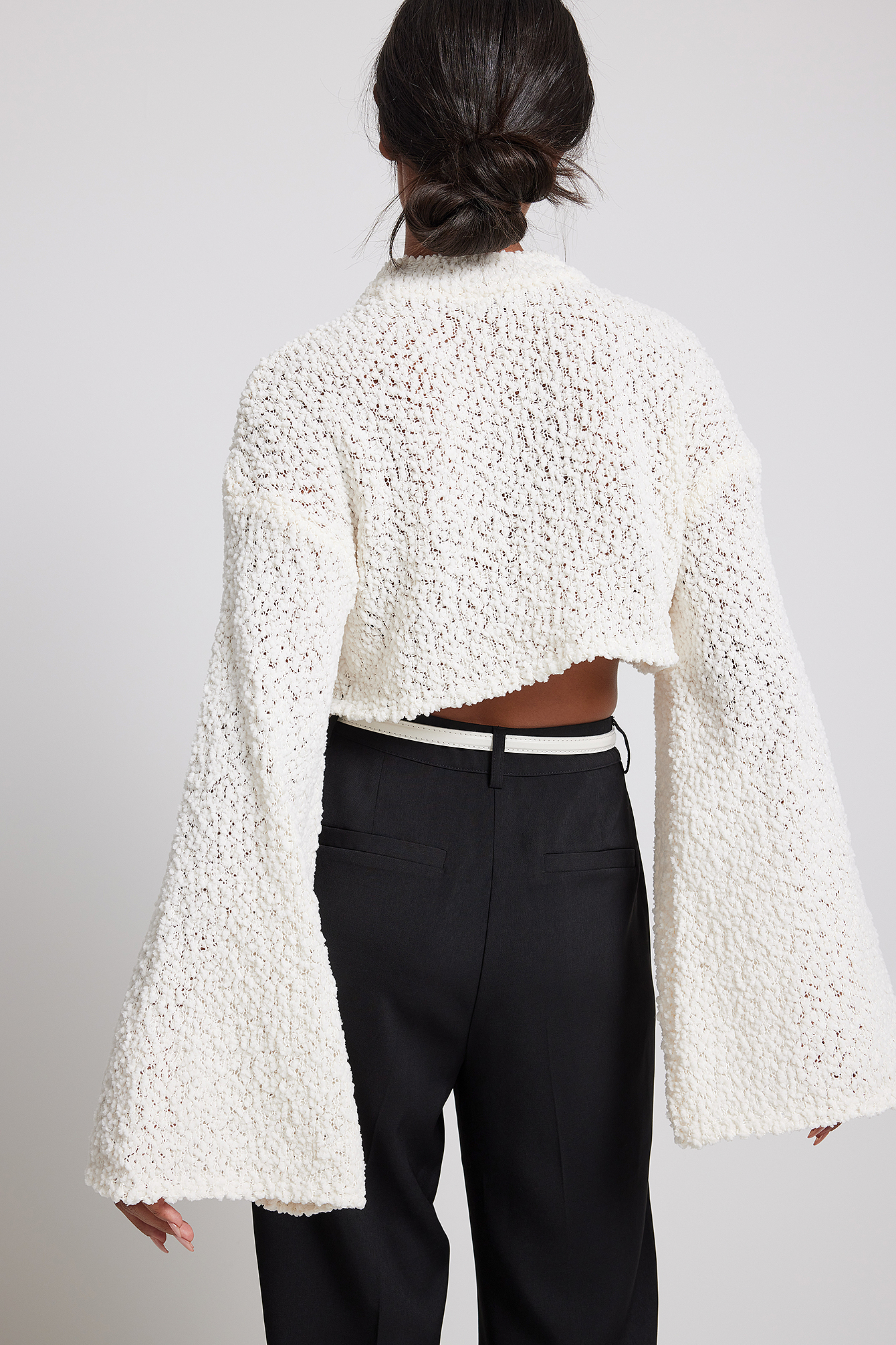 NA-KD Knitted Cropped Wide Sleeve Sweater - Offwhite
