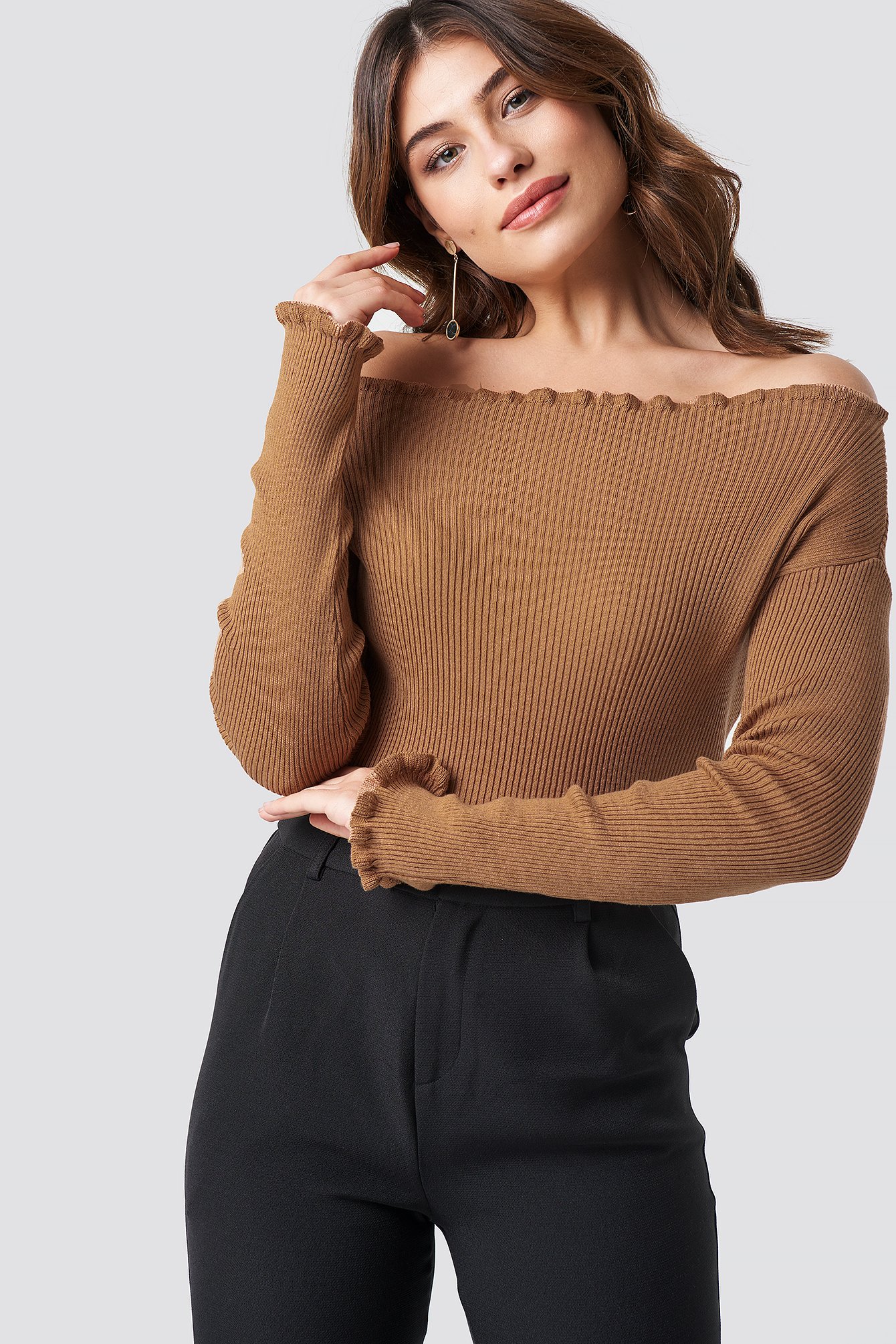 Beige NA-KD Knitted Frill Off Shoulder Sweater