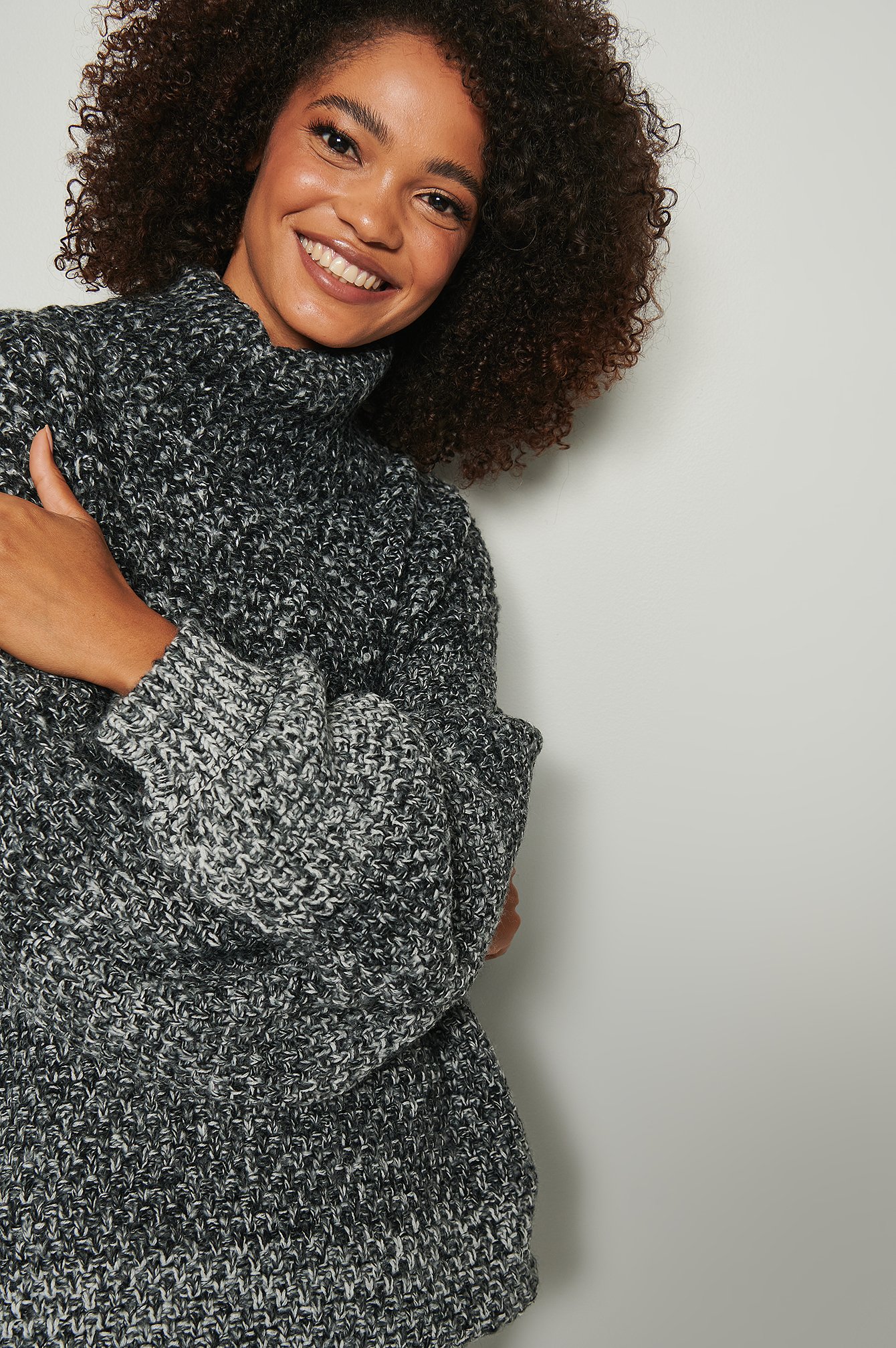NA-KD Knitted Turtle Neck Oversized Mix Yarn Sweater - Grey