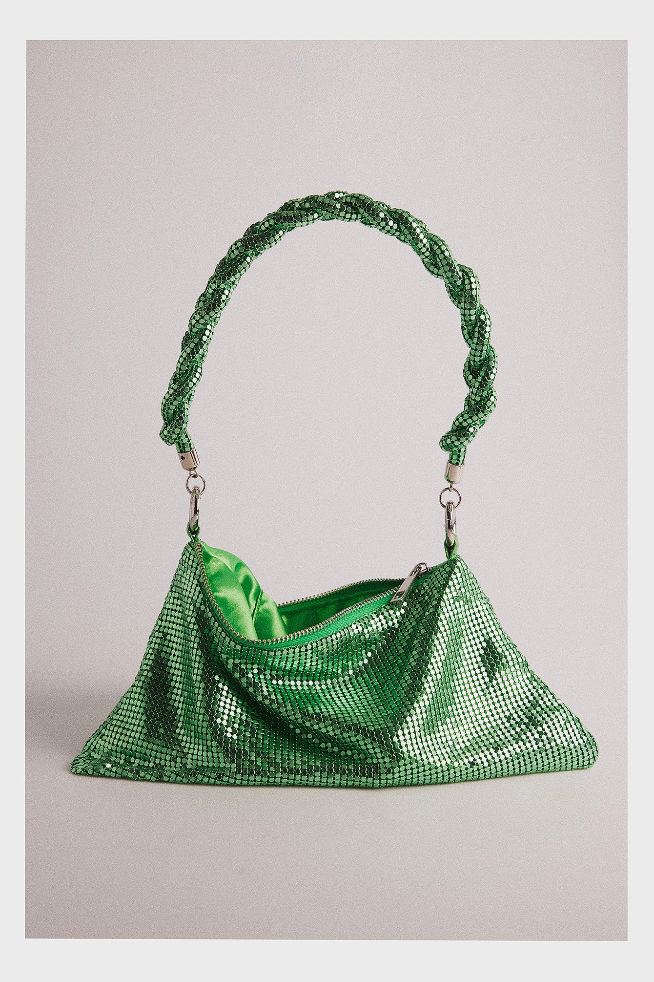NA-KD Accessories Knotted Chainmail Bag - Green