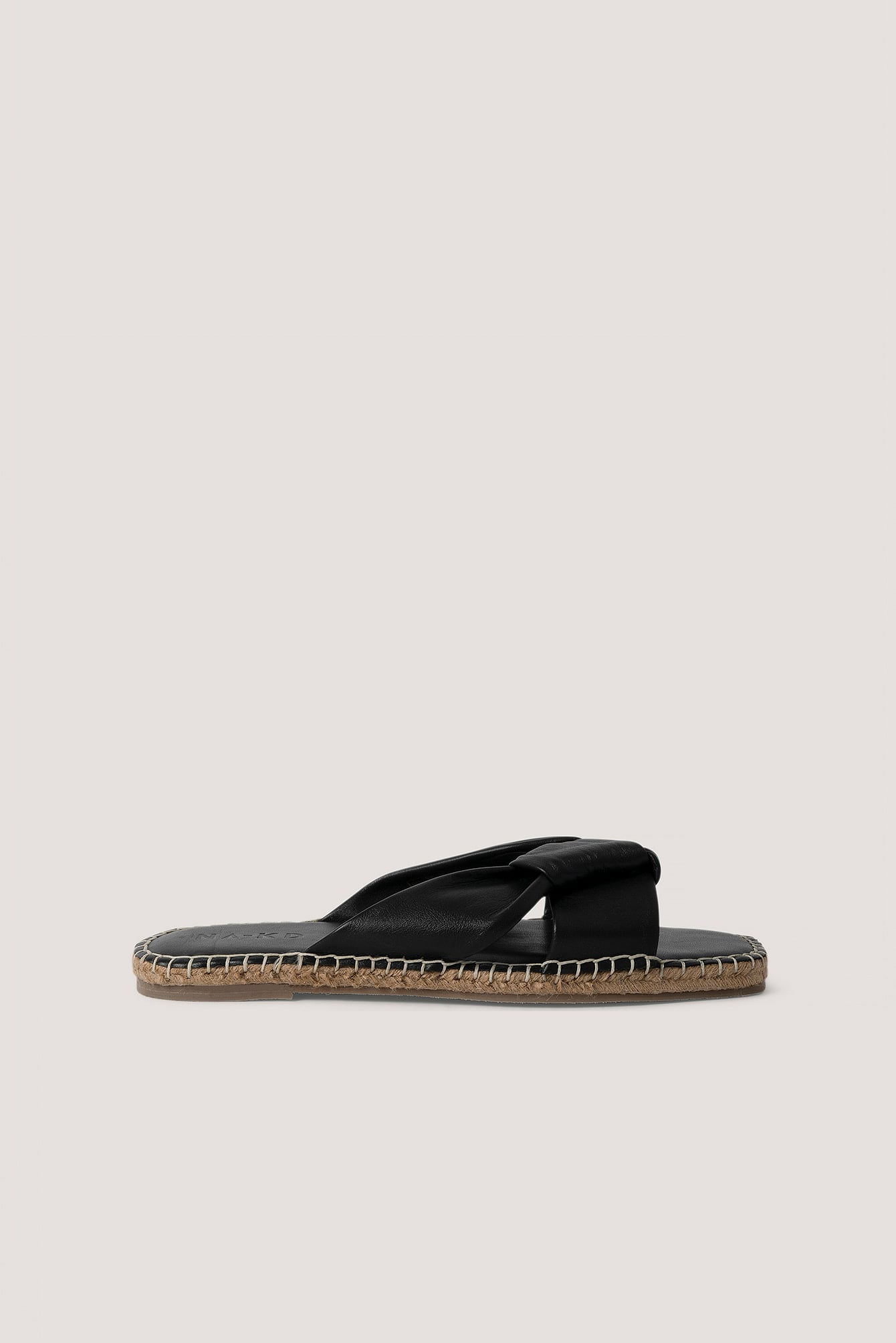 Leather Knotted Slippers Black | NA-KD