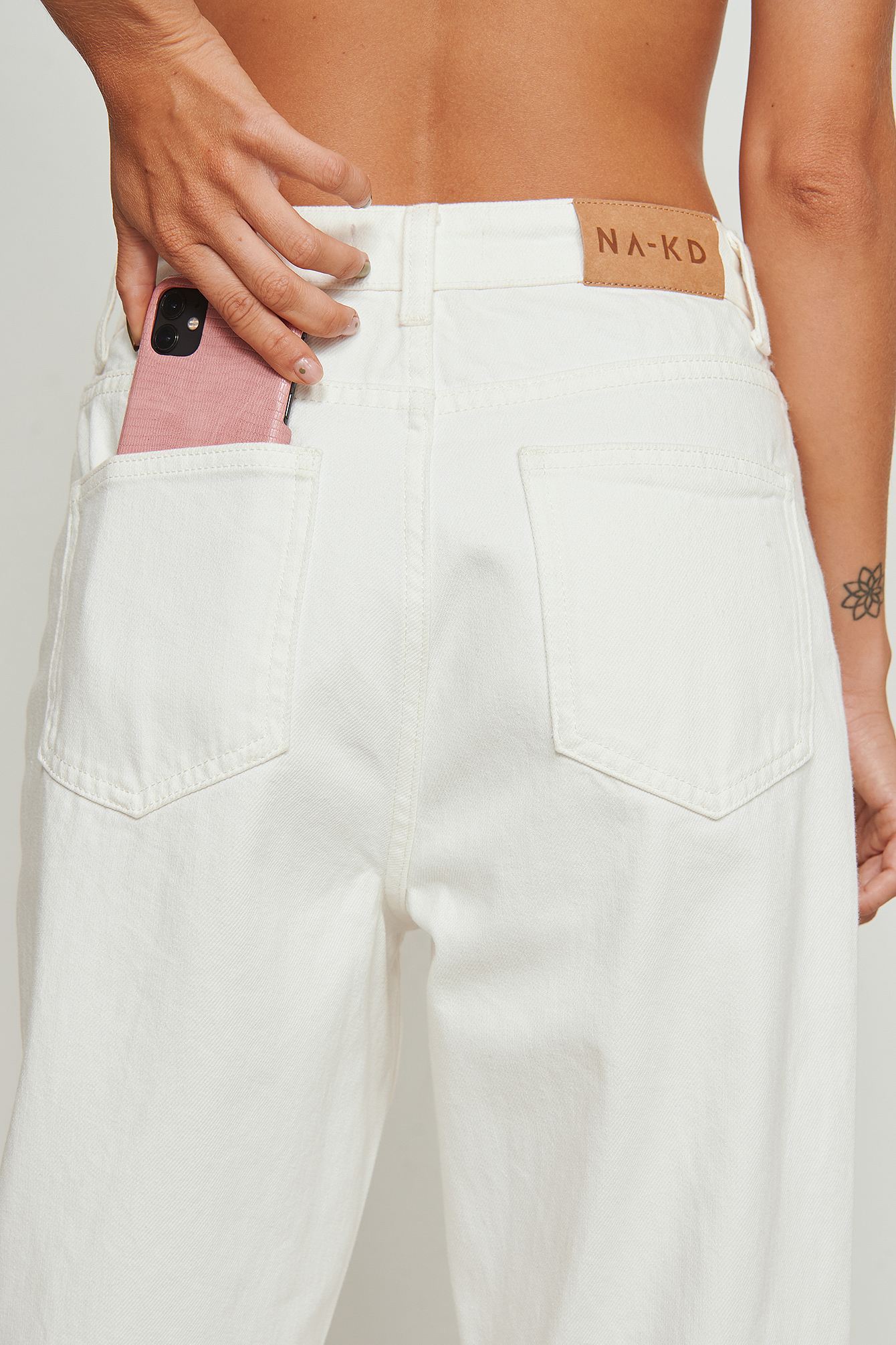 NA-KD Accessories - Mobildeksel med skinnlook - Øvrige accessoirer - Rosa - iPhone XS - NA-KD / NAKD