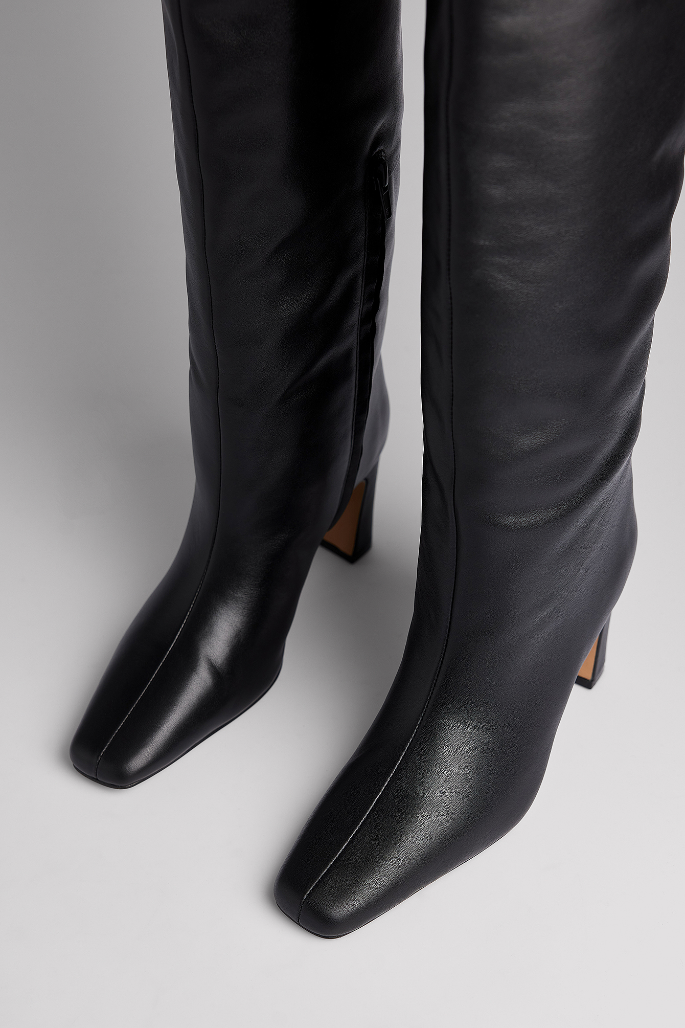 Mujer Zapatos de Botas de Botas de caña alta Botas NA-KD de Tejido sintético de color Negro 