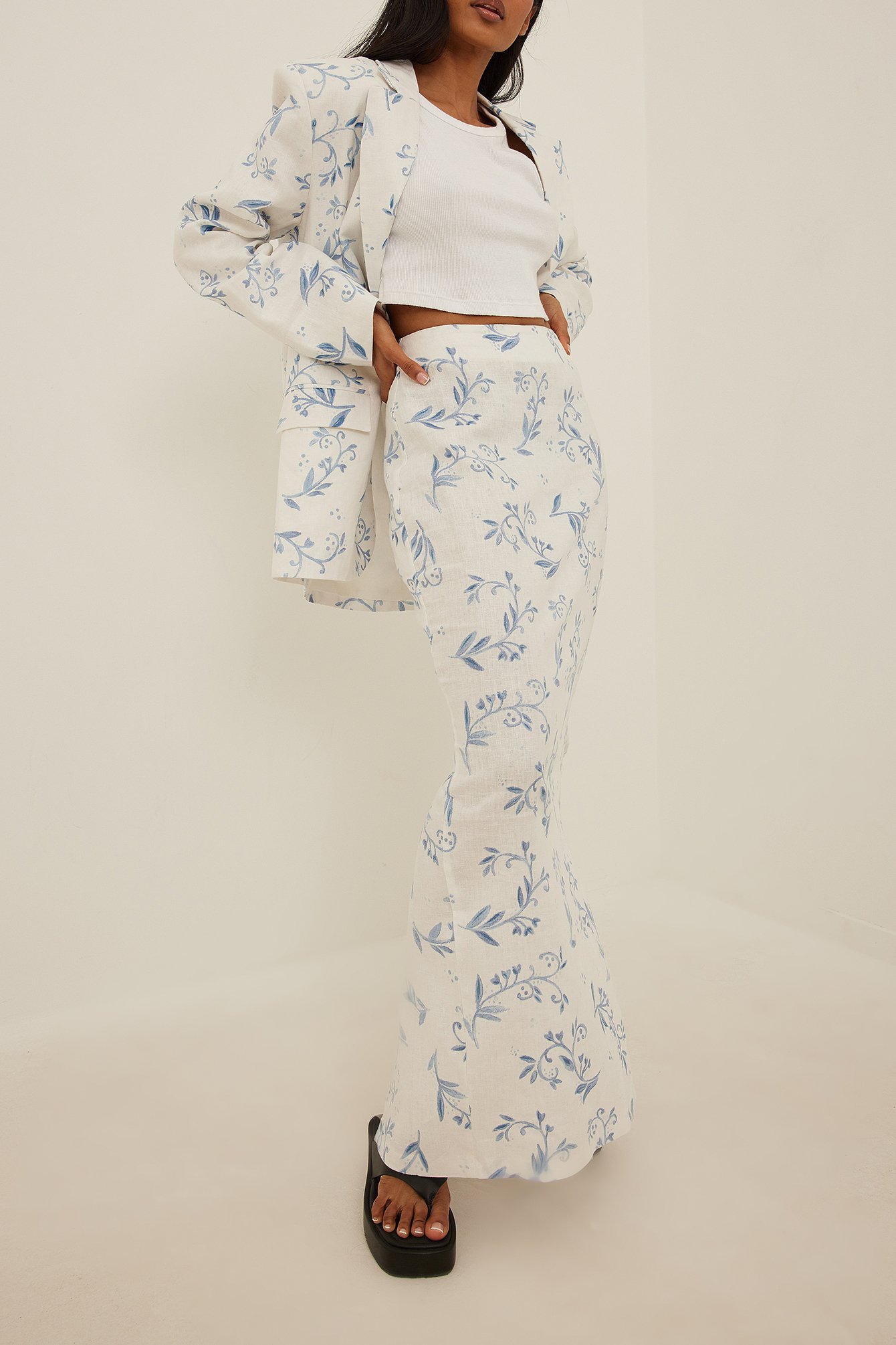 Blue/Paisly Print Linen Maxi Skirt