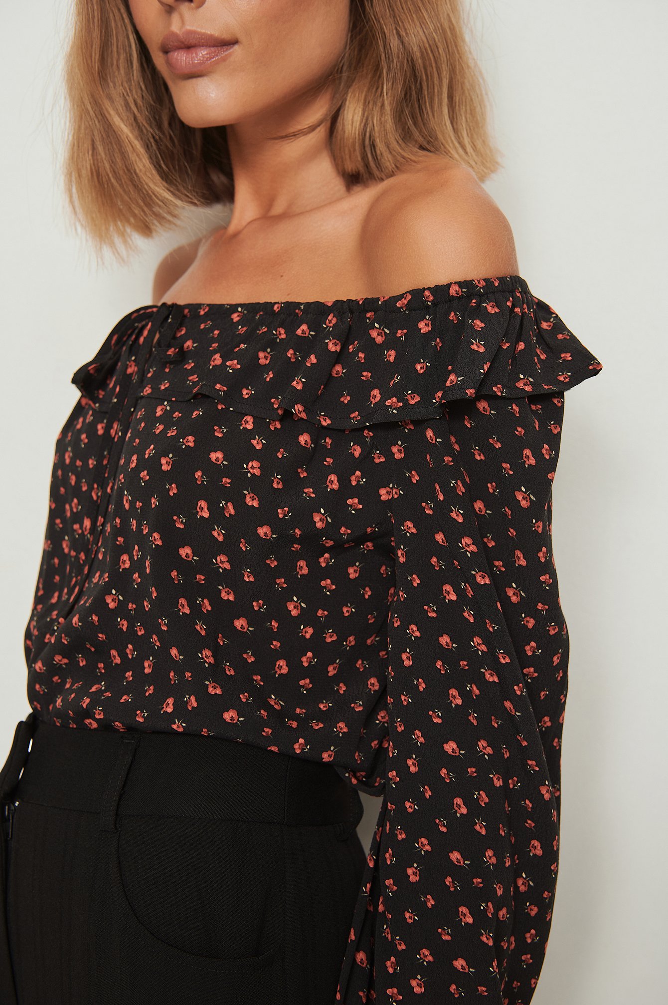 Small Red Flowers Long Sleeve Flounce Blouse