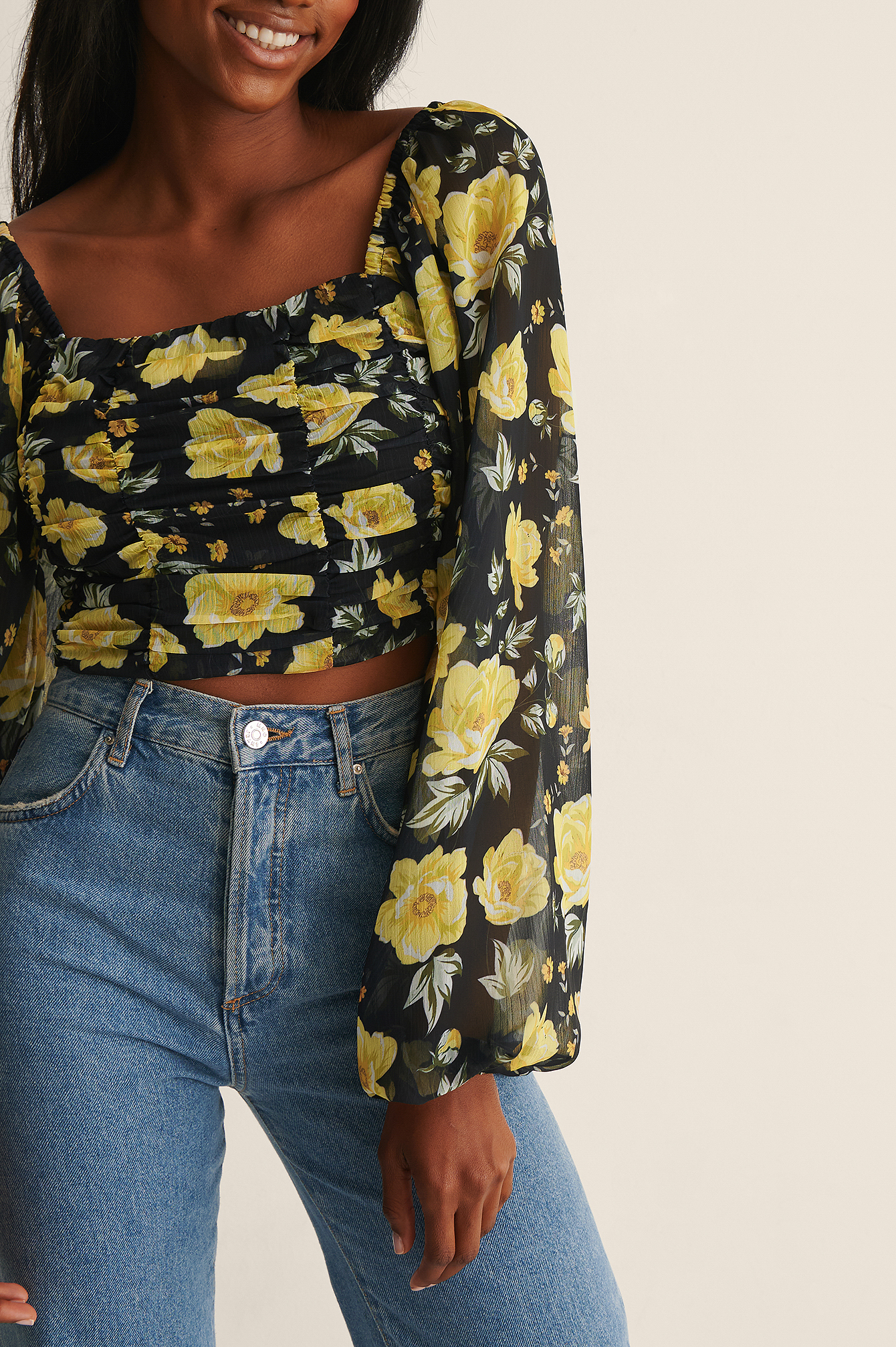 Long Sleeve Gathered Blouse Flower | na 
