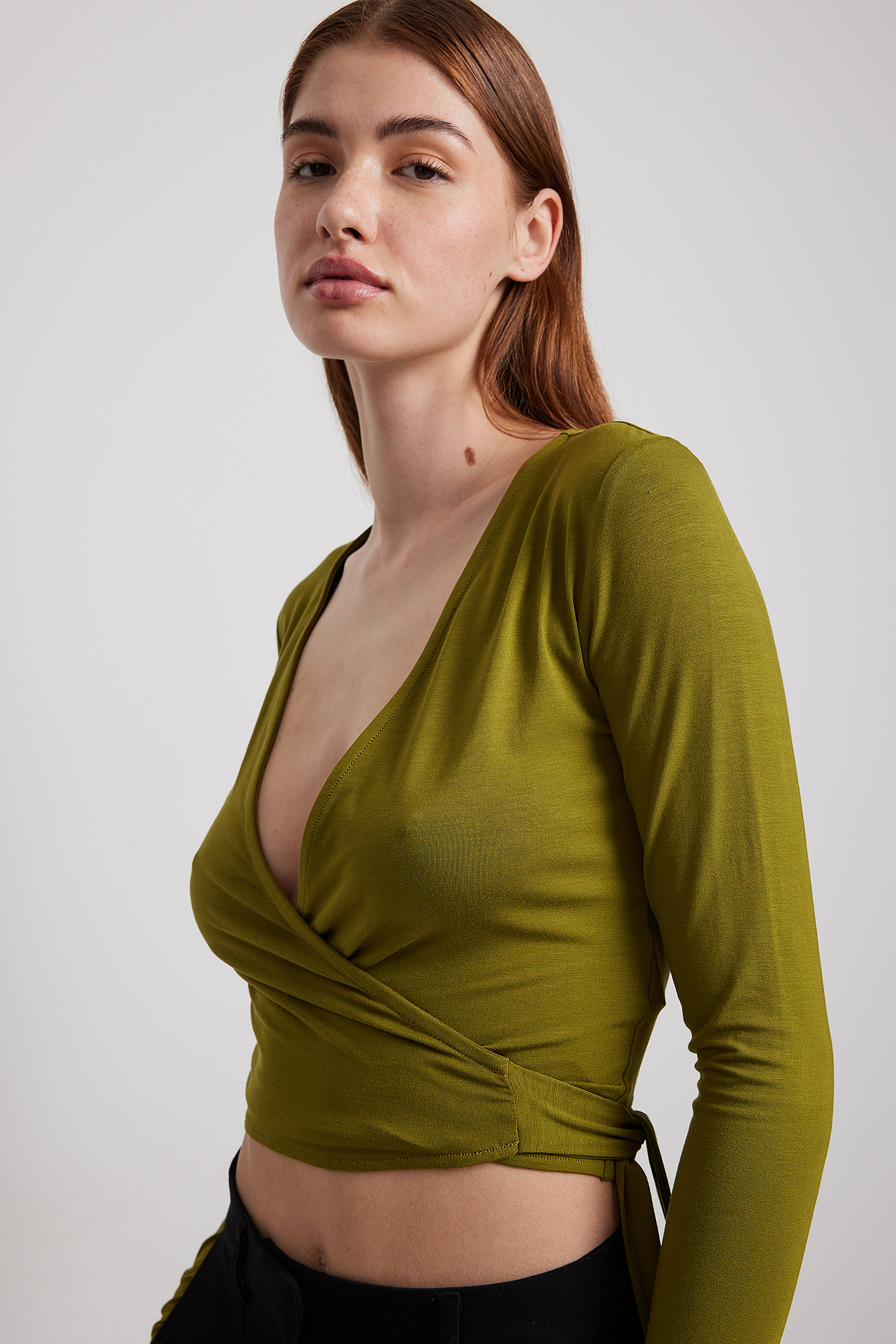 Farfetch Women Clothing Tops Wrap tops Wrap-around cropped shirt Green 