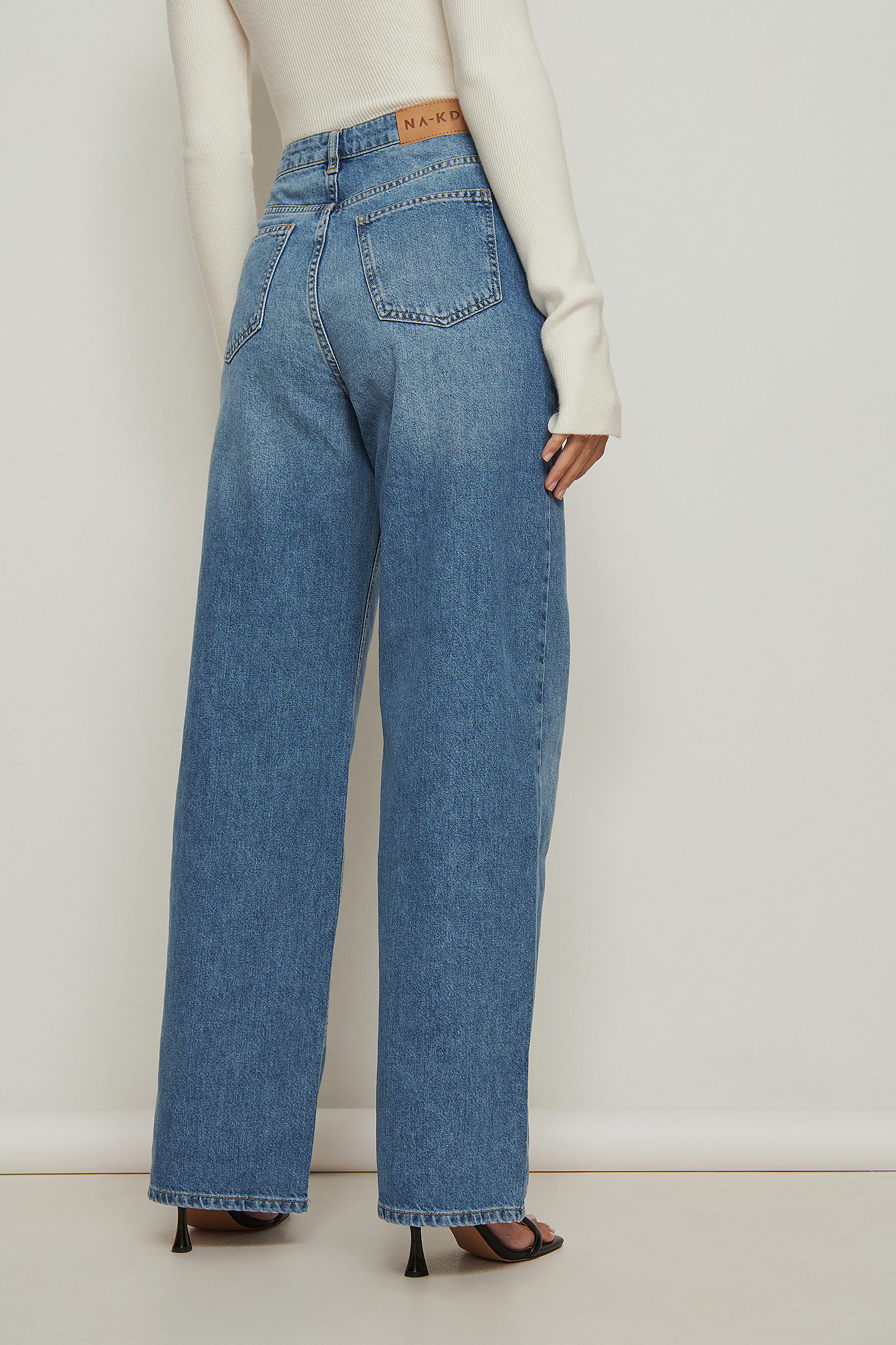 Loose fit jeans | Loose fit spijkerbroek online kopen | na-kd.com