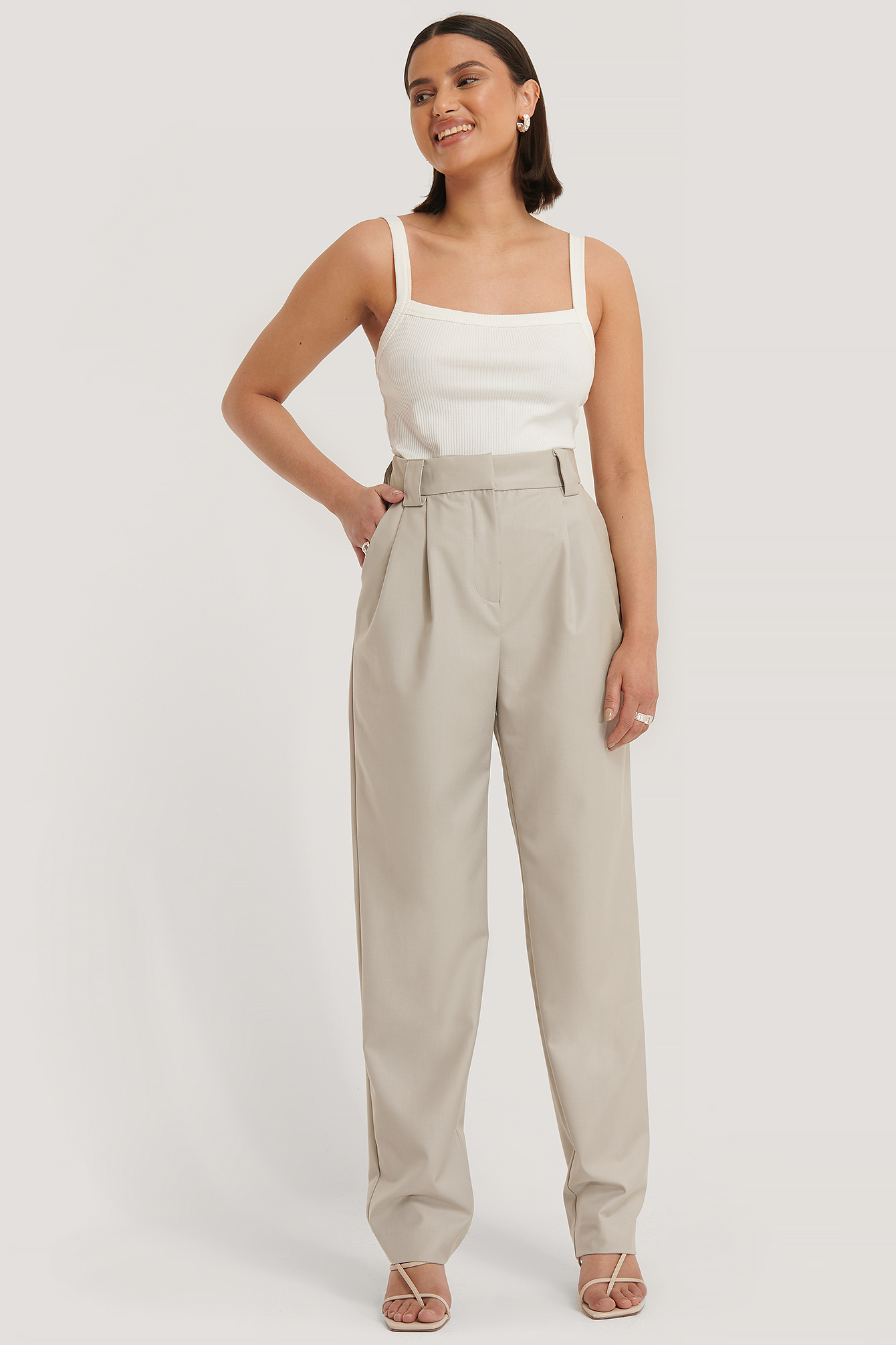 Loose Fit Suit Pants Beige | na-kd.com