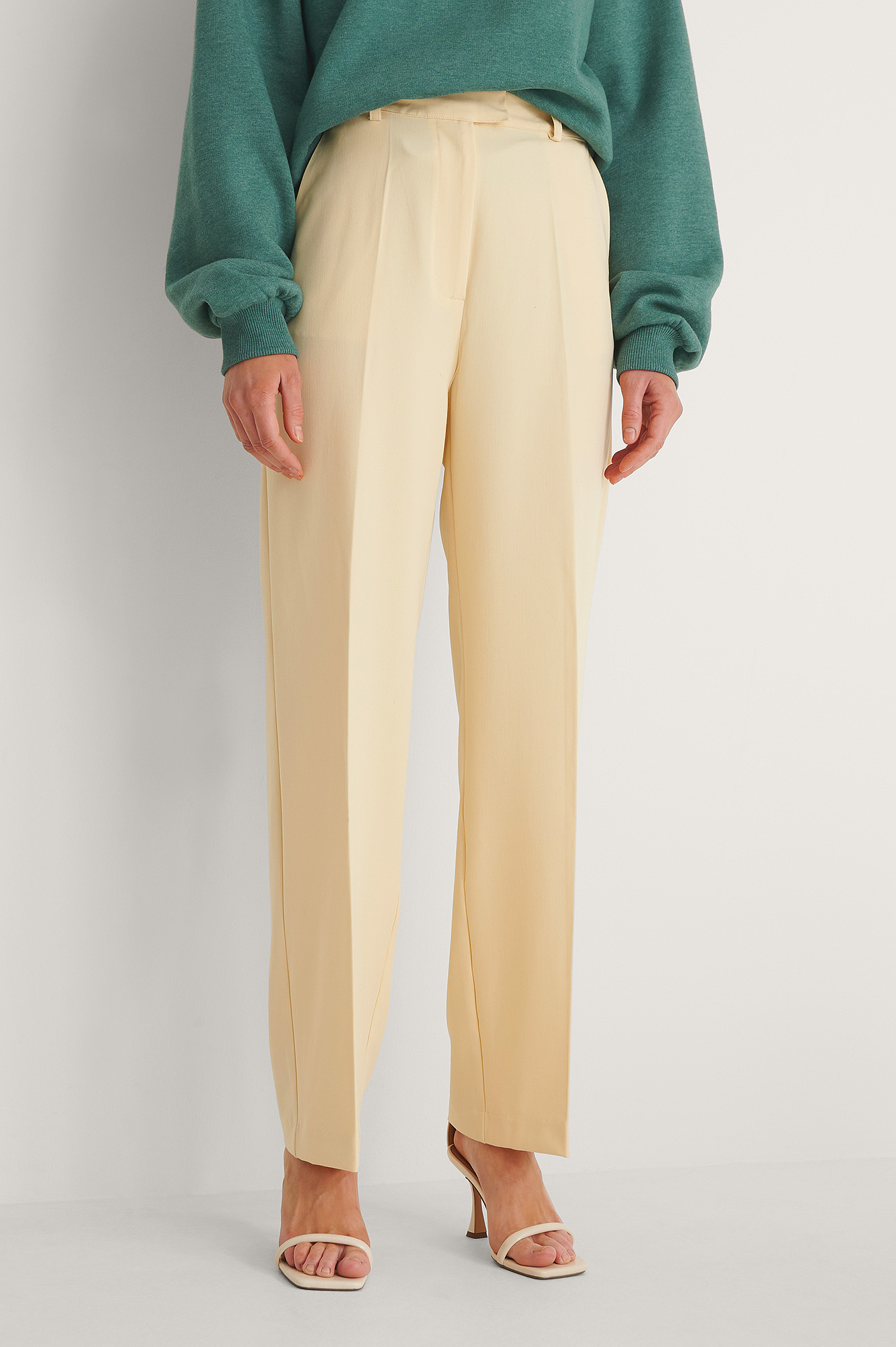 Loose Fit Suit Pants Beige | na-kd.com