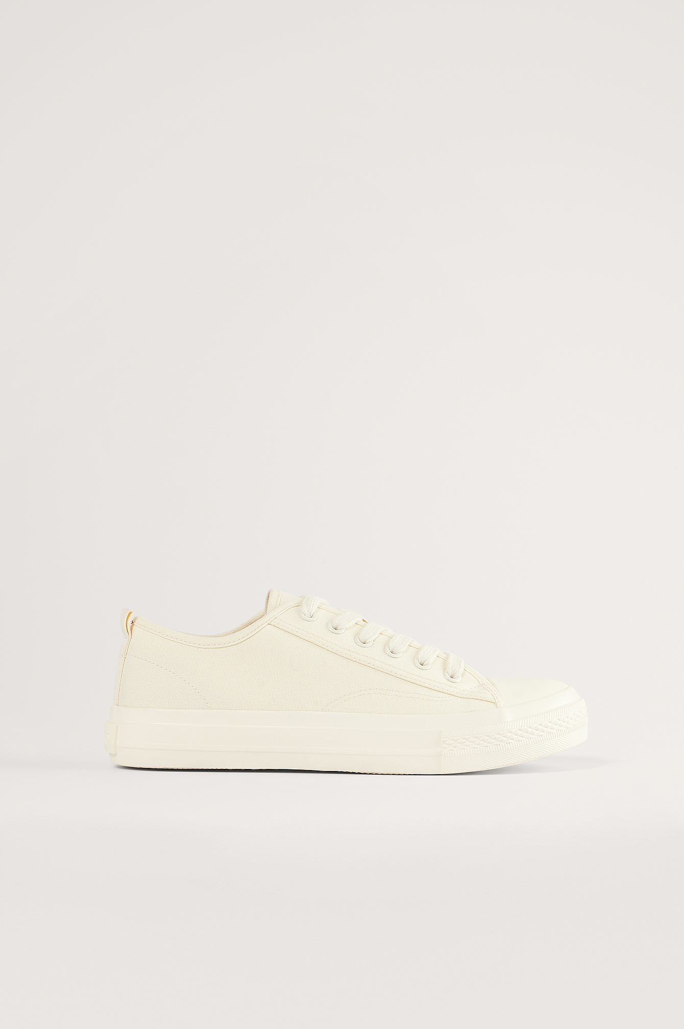 Na-kd Low Lace Up Trainers - White