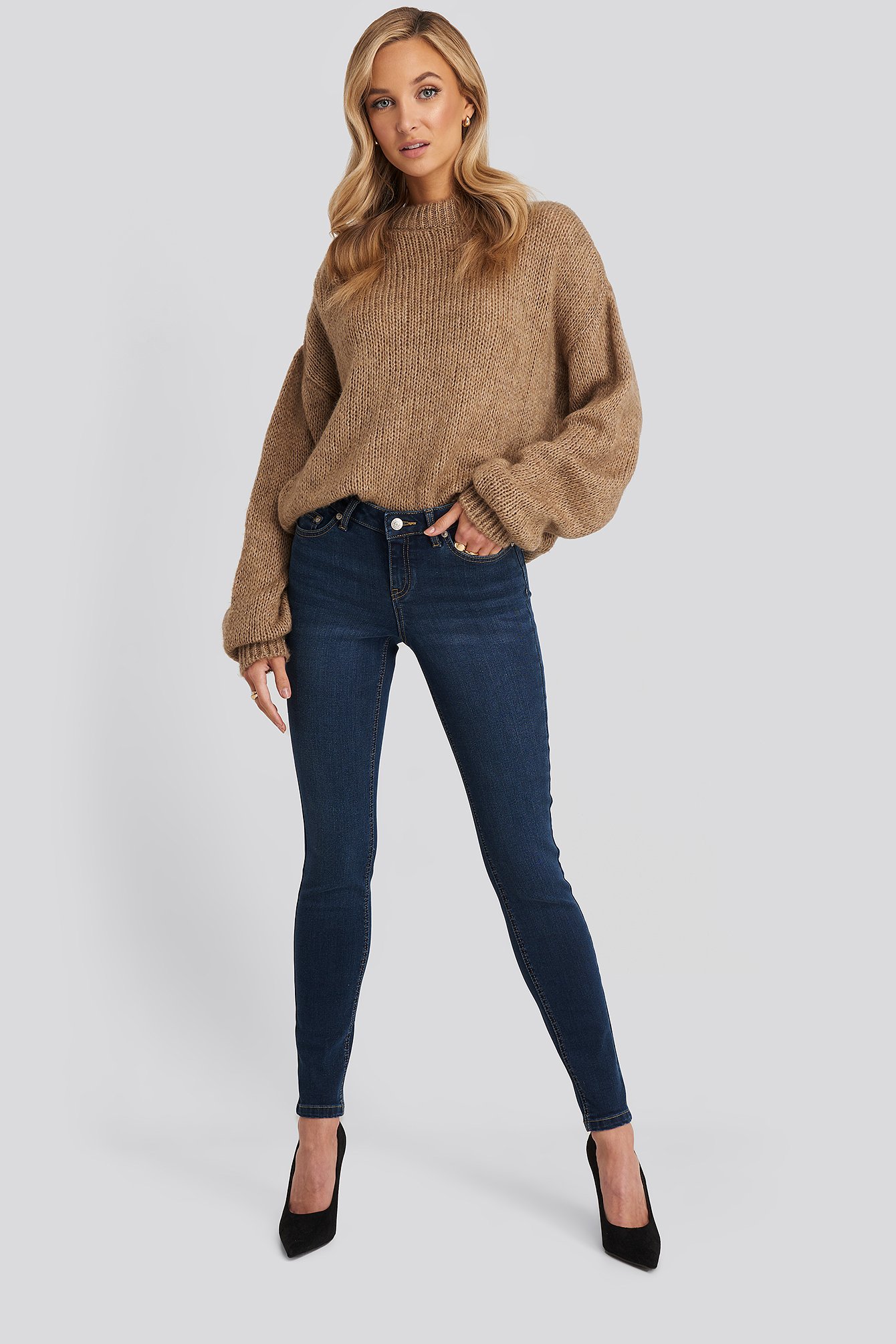Low Rise Jeans | Women's Low Waist Jeans | na-kd.com