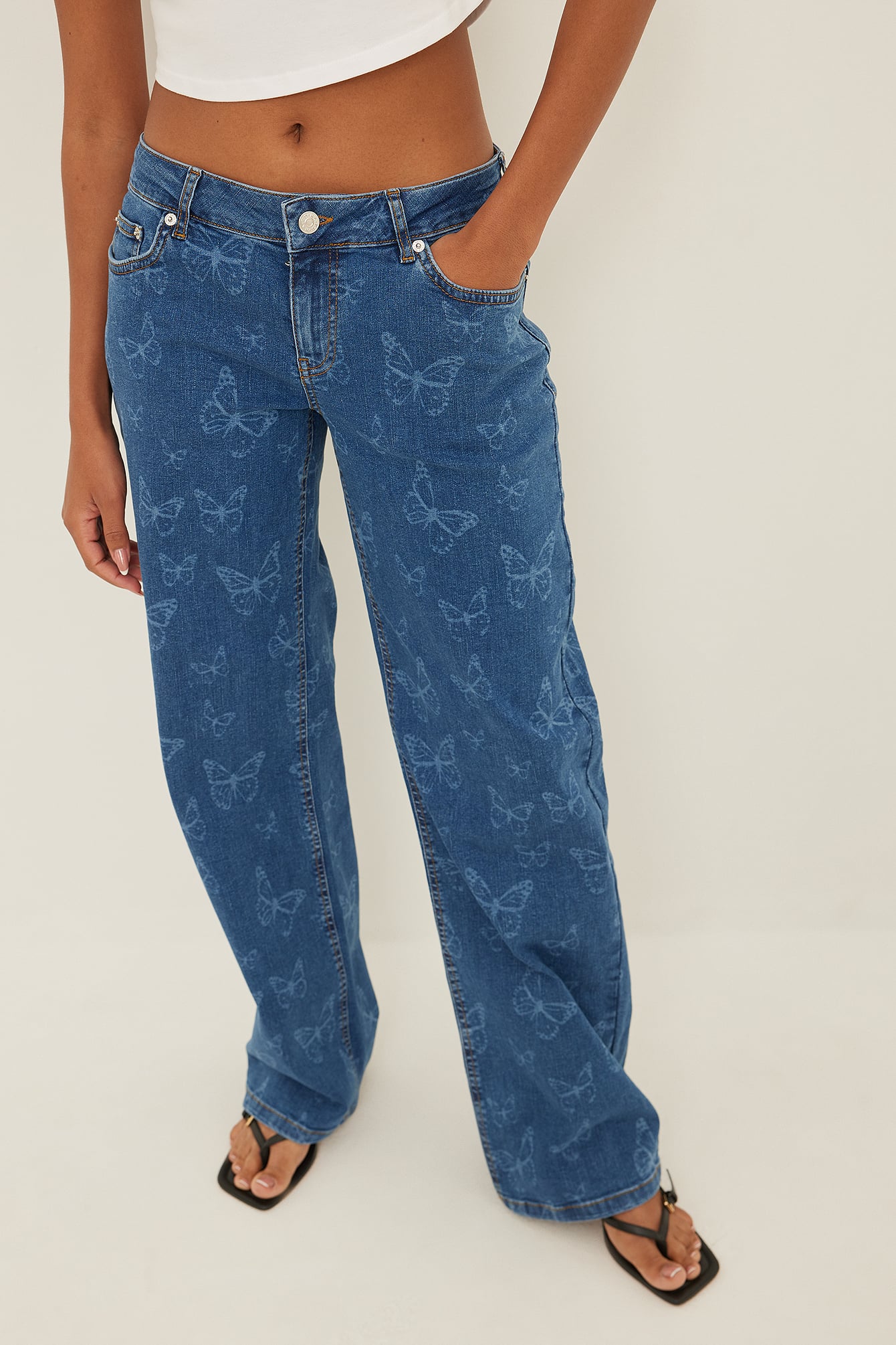 Low Waisted Butterfly Denim Blue | na 