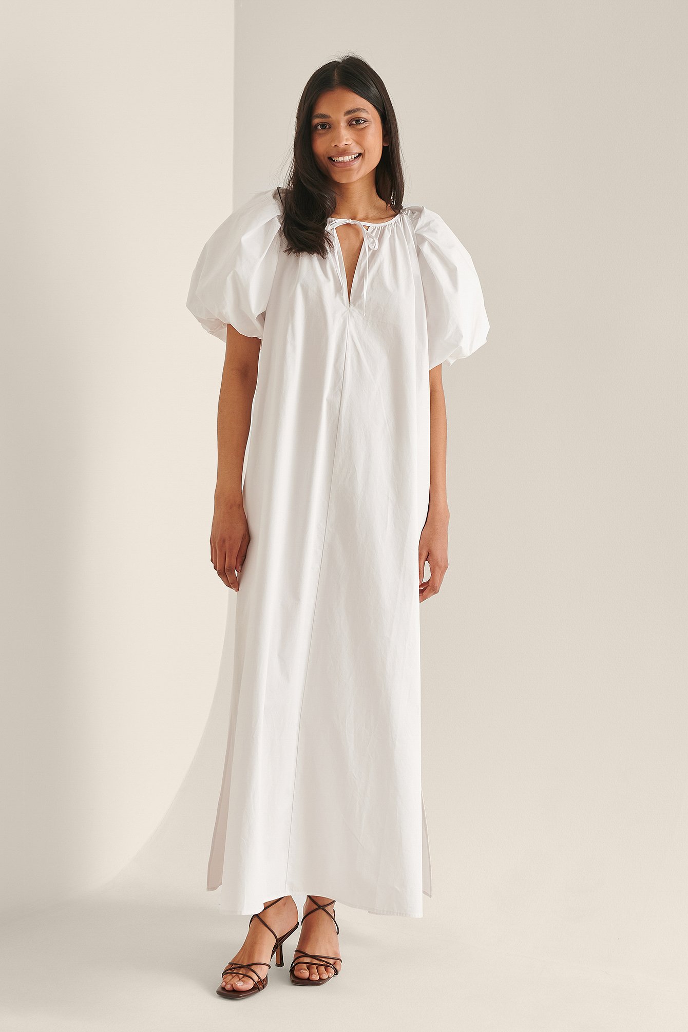 White Ekologiczna Sukienka Z Bawełny
