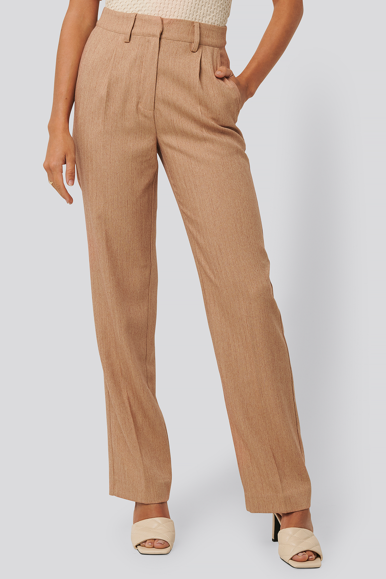 Mid Rise Creased Suit Pants Beige | na 