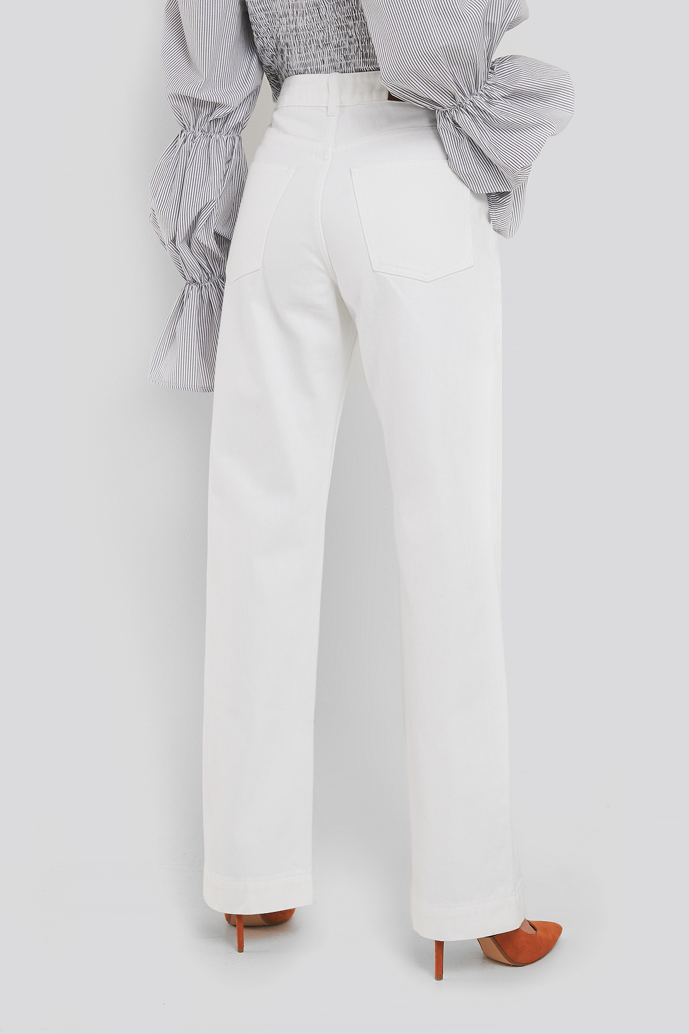 Mid Rise Straight Leg Jeans White | na 