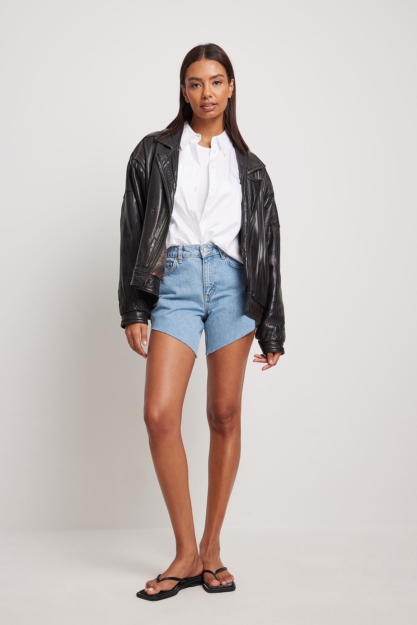 Mid Waist V Shape Denim Shorts Blue 