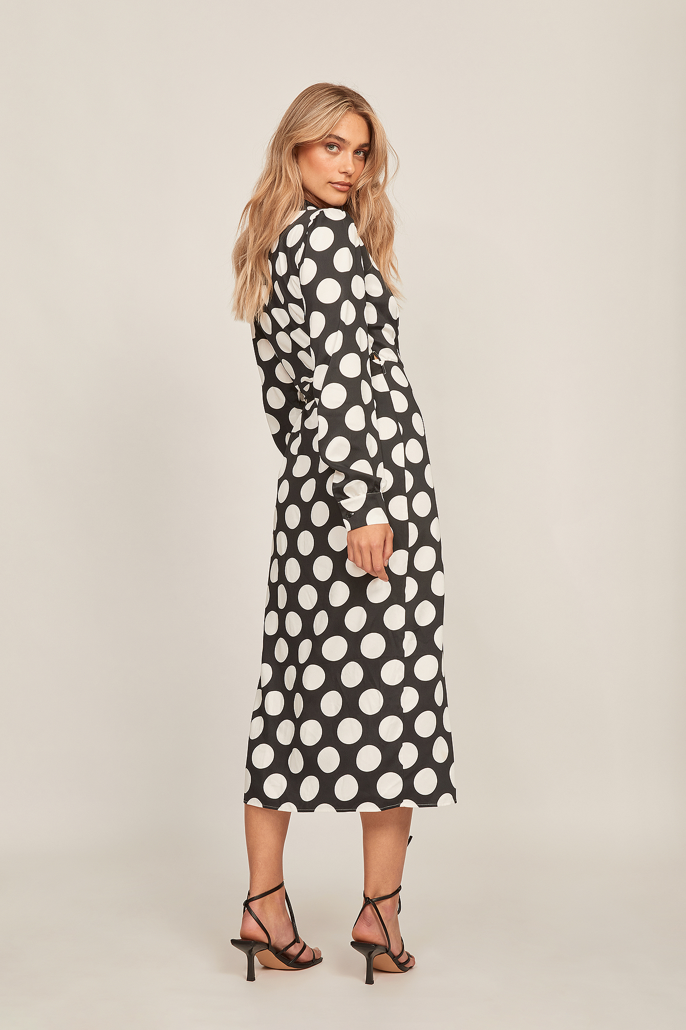Black/White dots Midi Overlap Dress