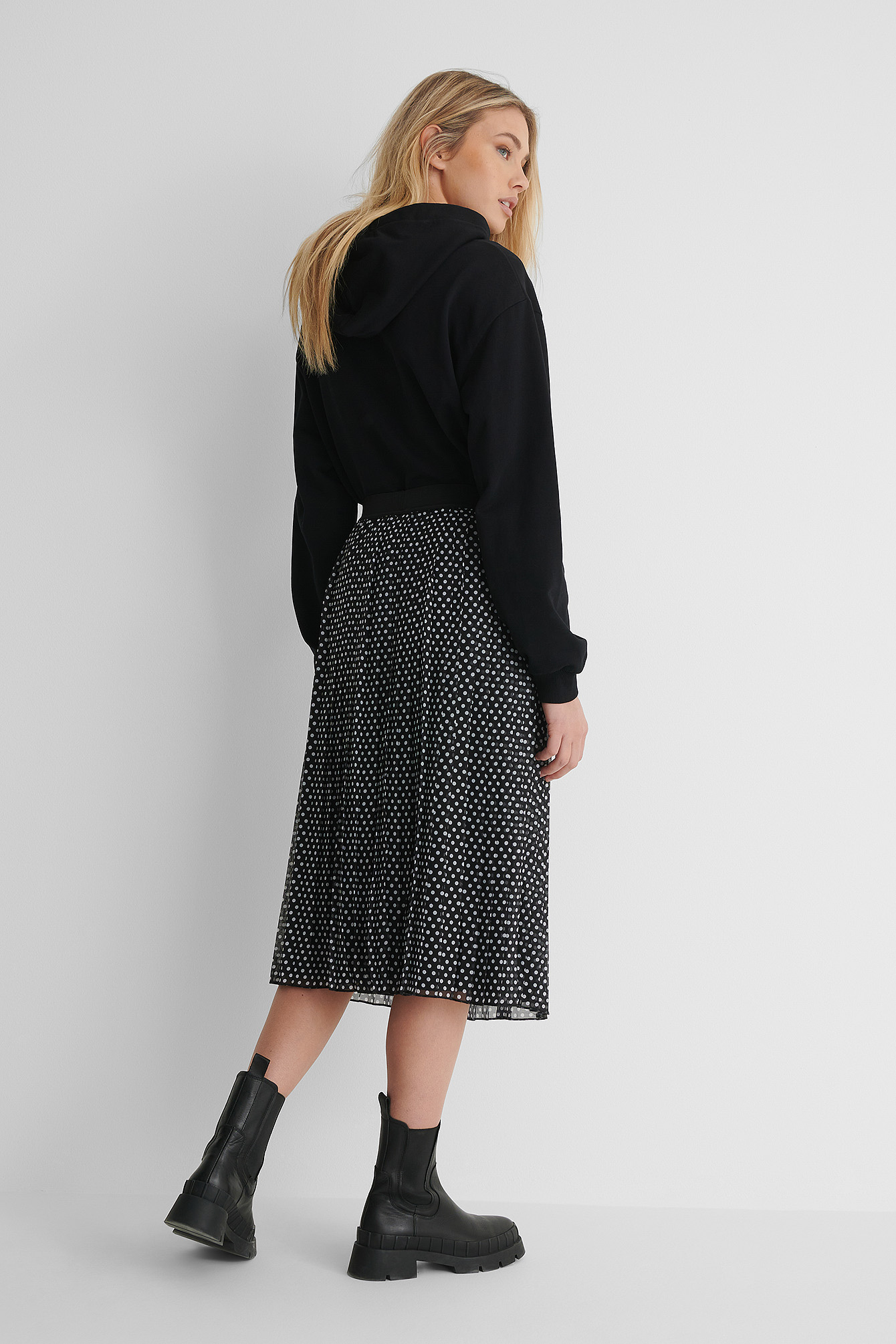 Dots Midi Pleated Skirt