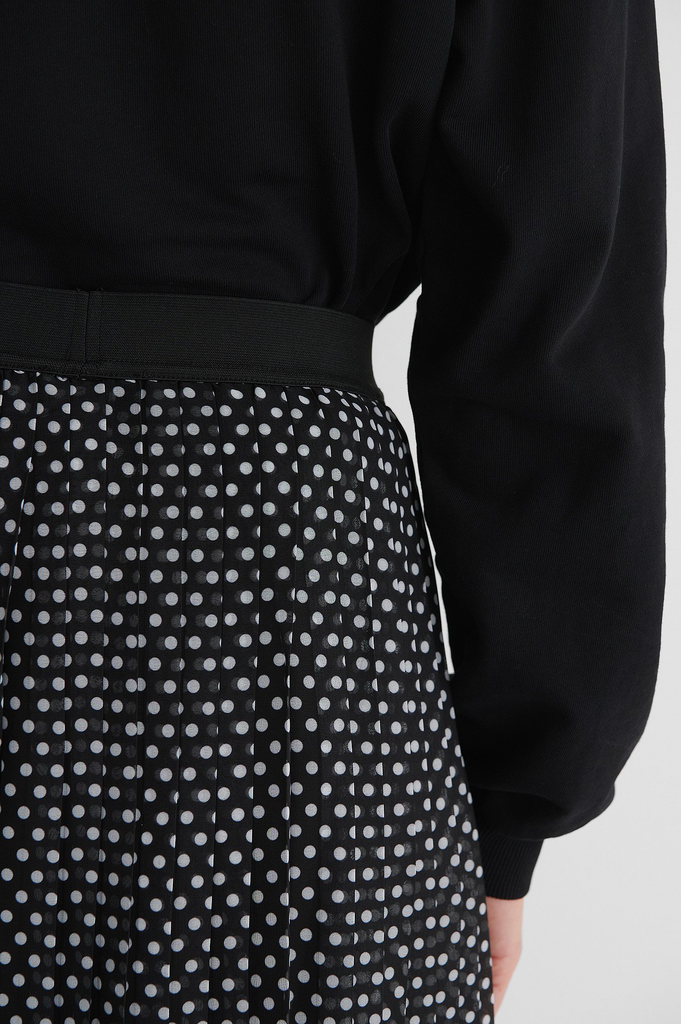 Dots Midi Pleated Skirt