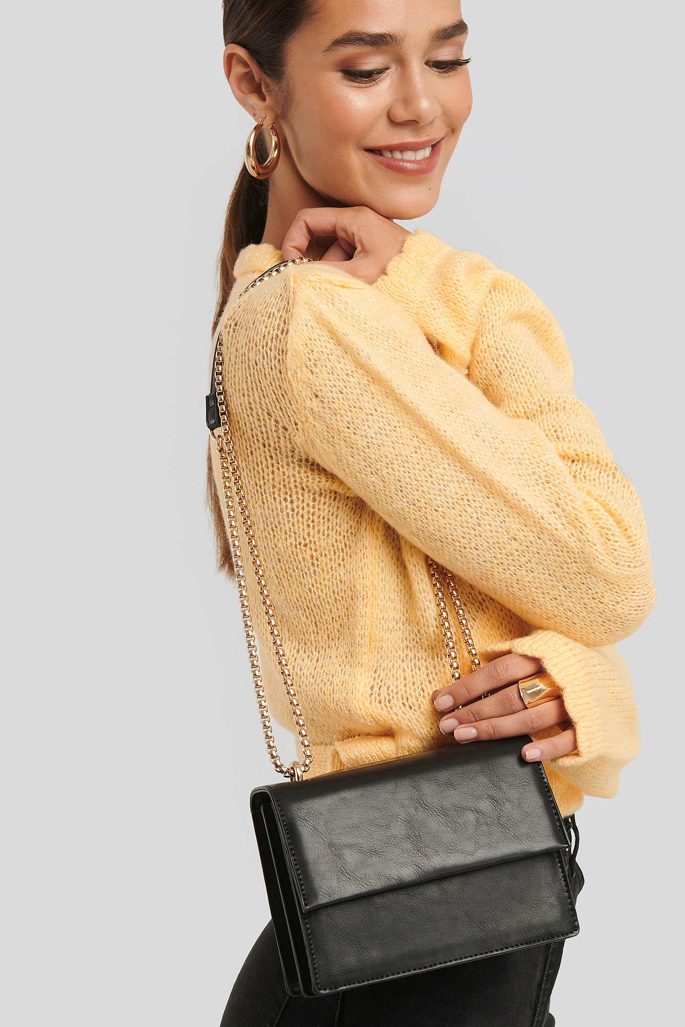 Mini Chain Detail Flap Bag Black