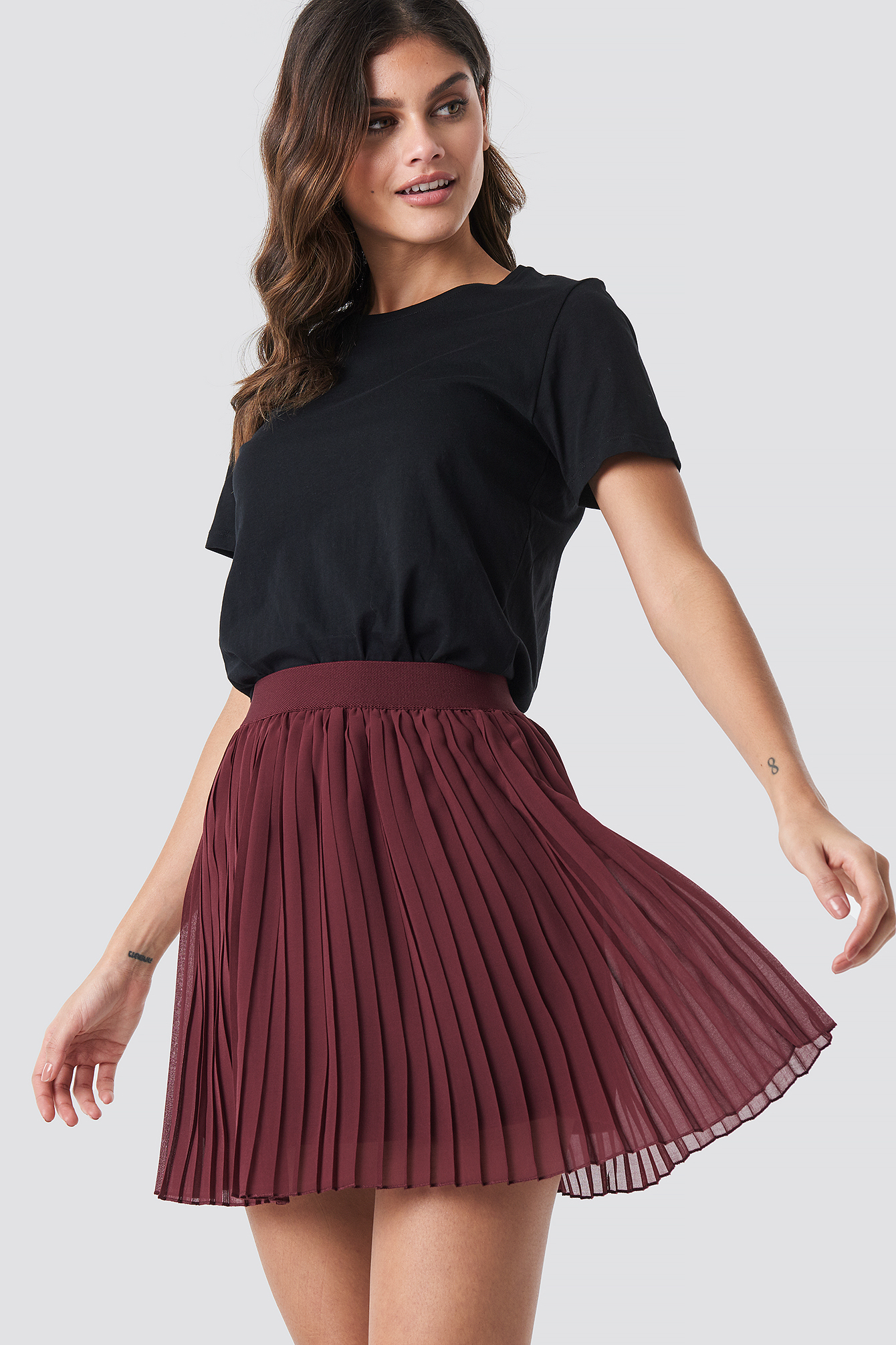Mini Pleated Skirt Dark Red