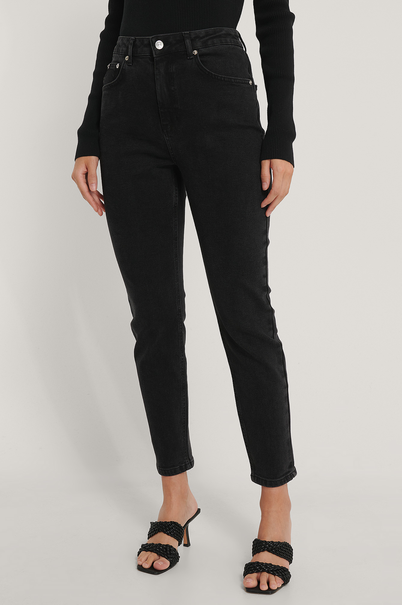 Mom Jeans Black | na-kd.com