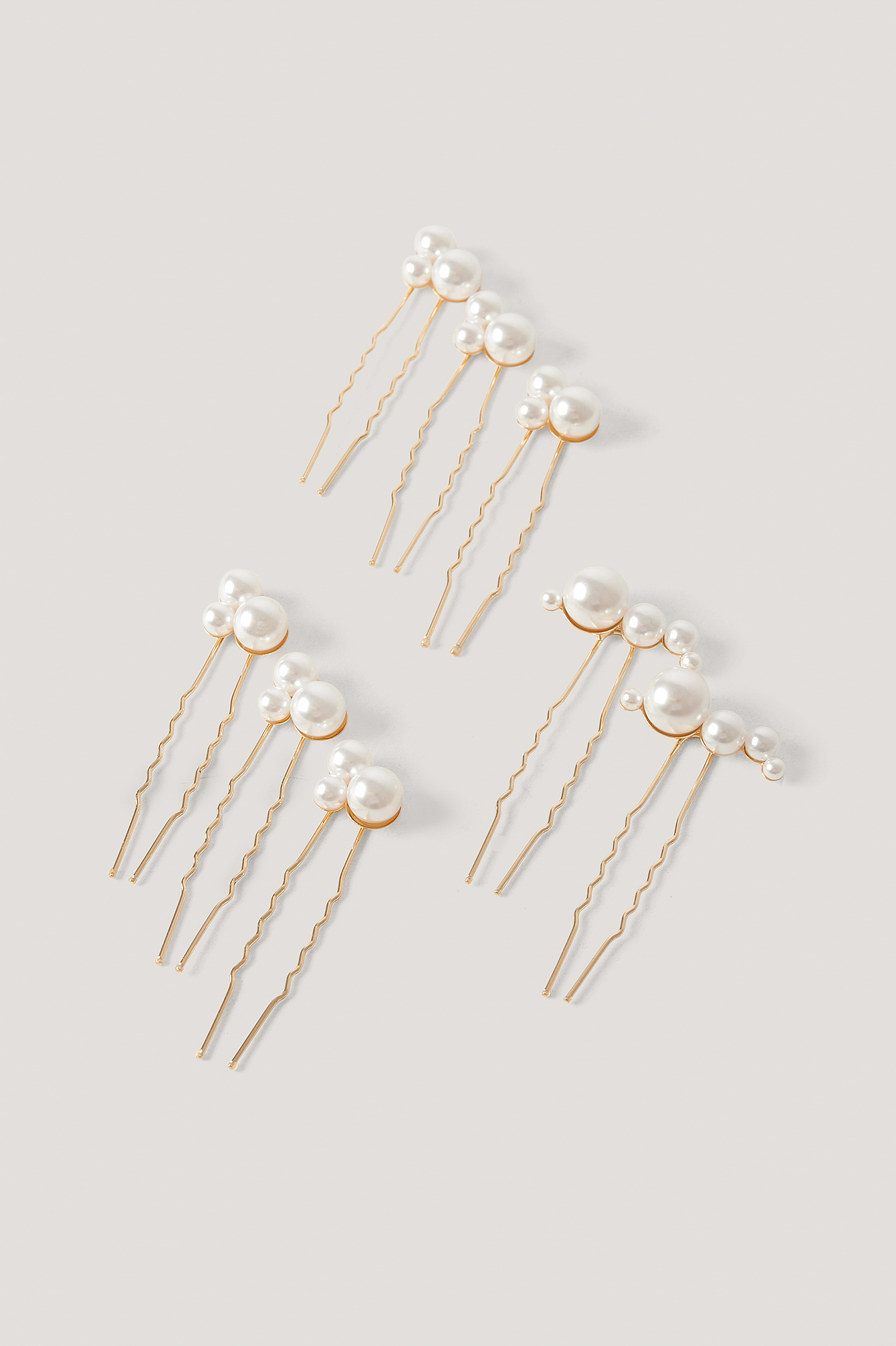 Multi Pearl Decorated Hair Pins Gold