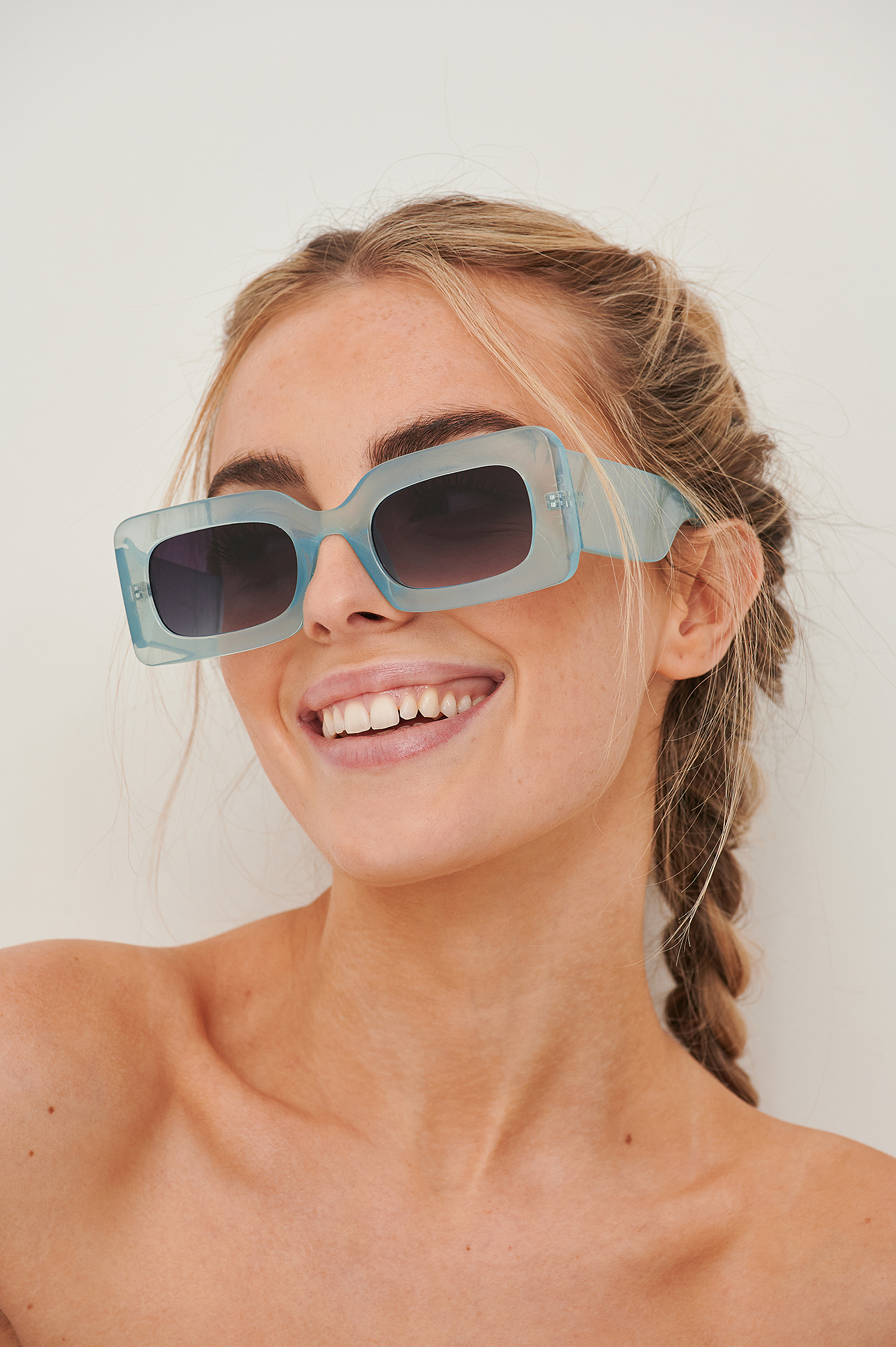 Big Chunky Frame Sunglasses Blue | na-kd.com